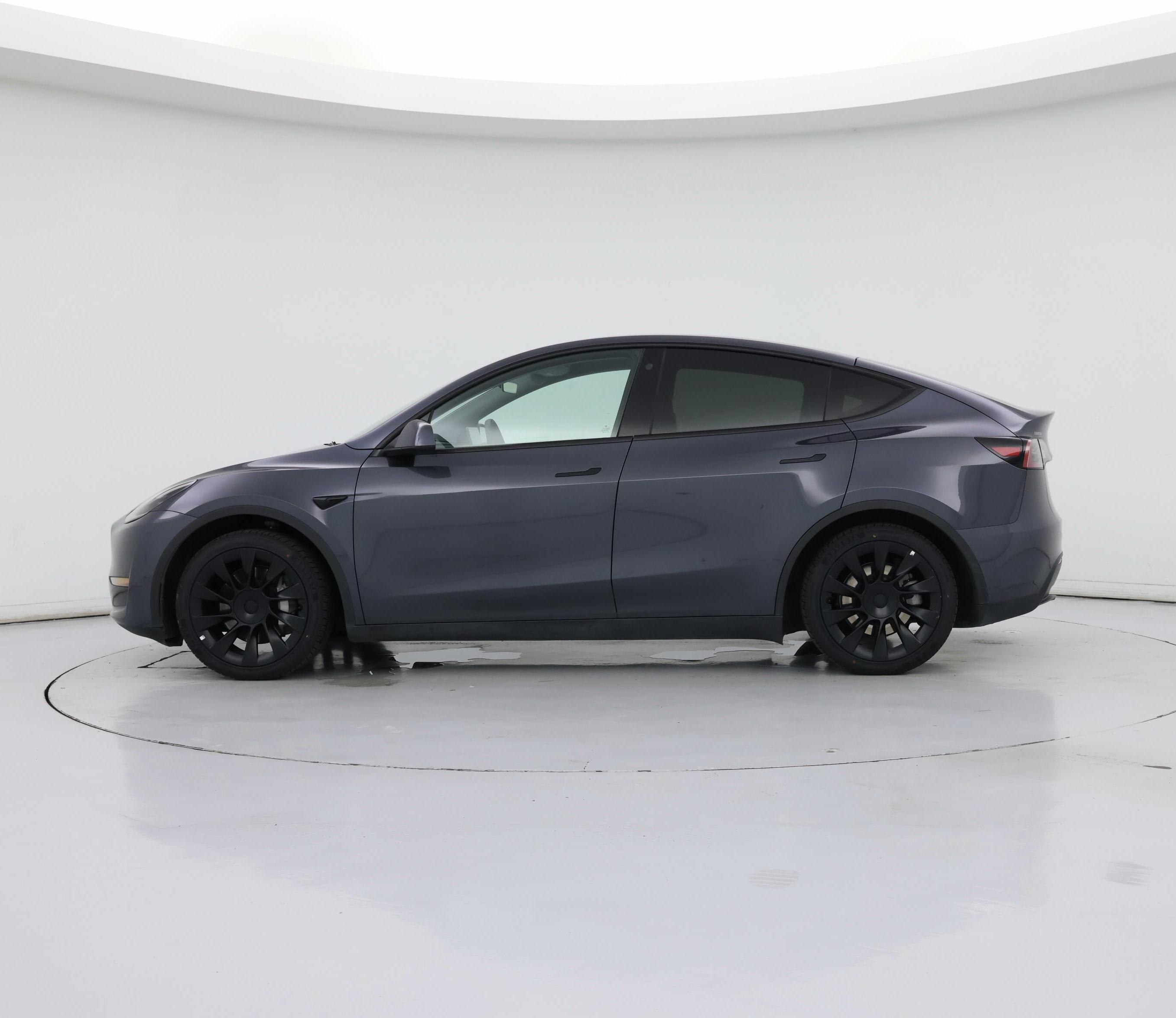 Thumbnail: 2023 Tesla Model Y - 3