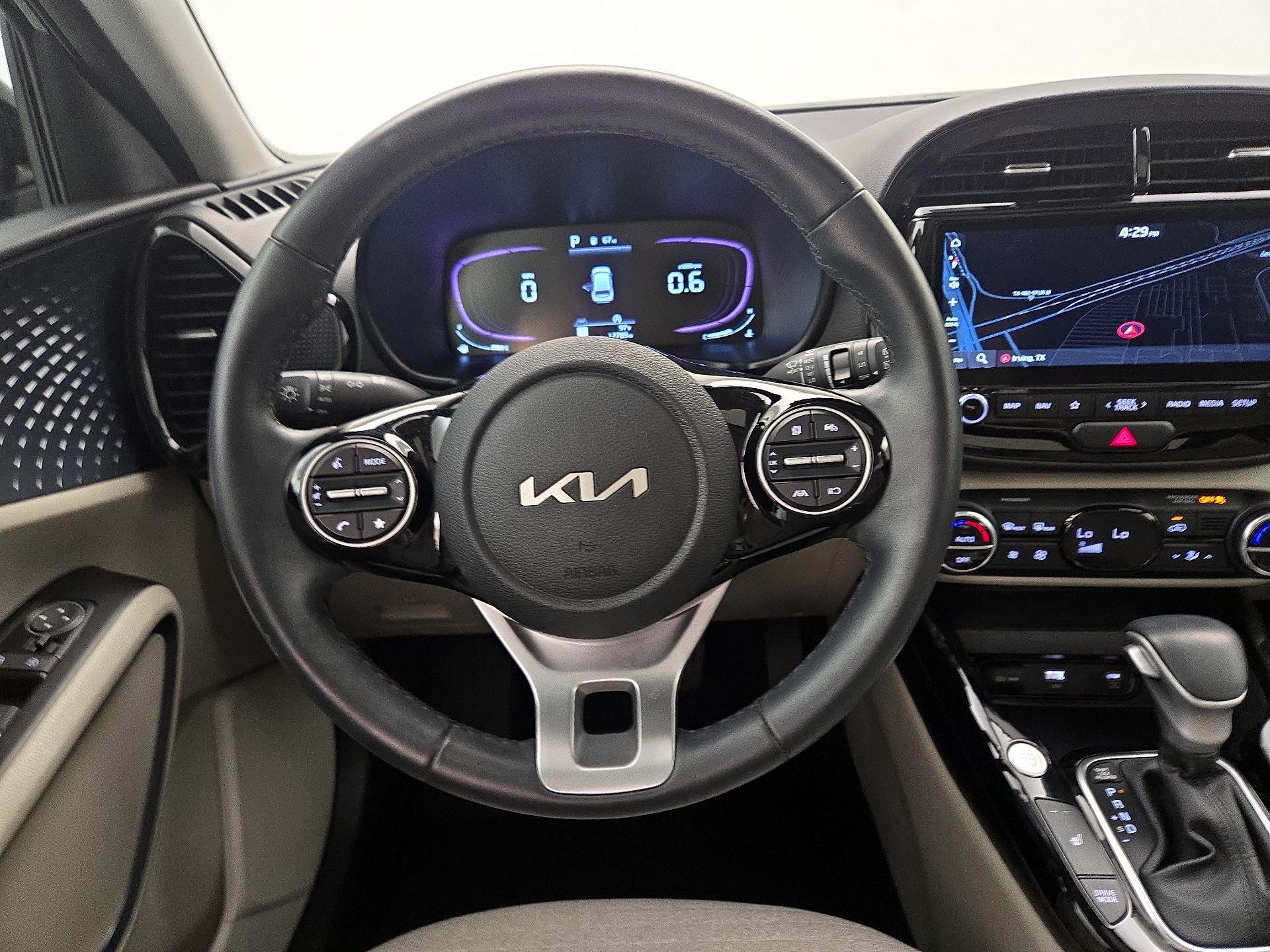 Thumbnail: 2023 Kia Soul - 10