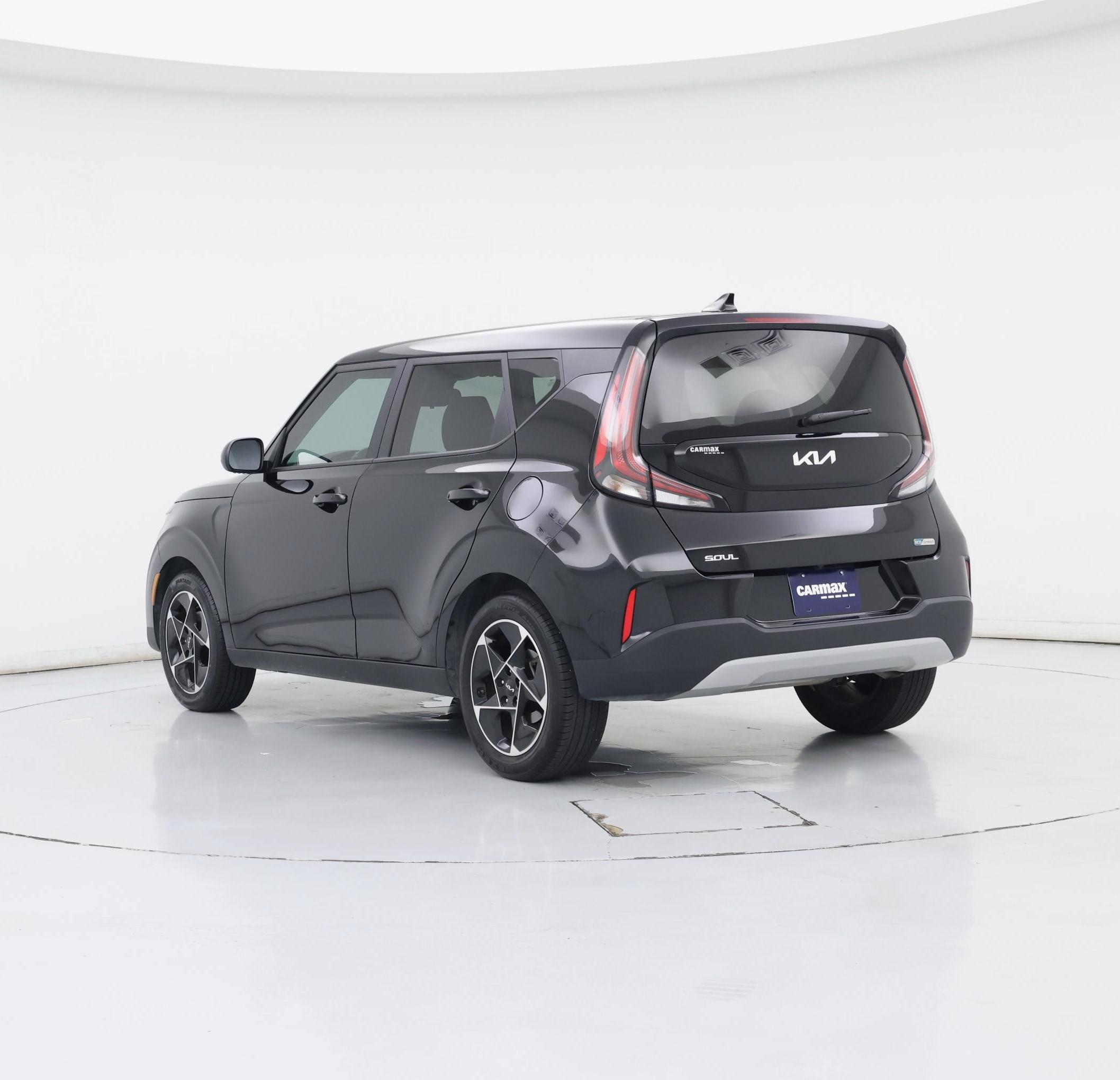 Thumbnail: 2023 Kia Soul - 2