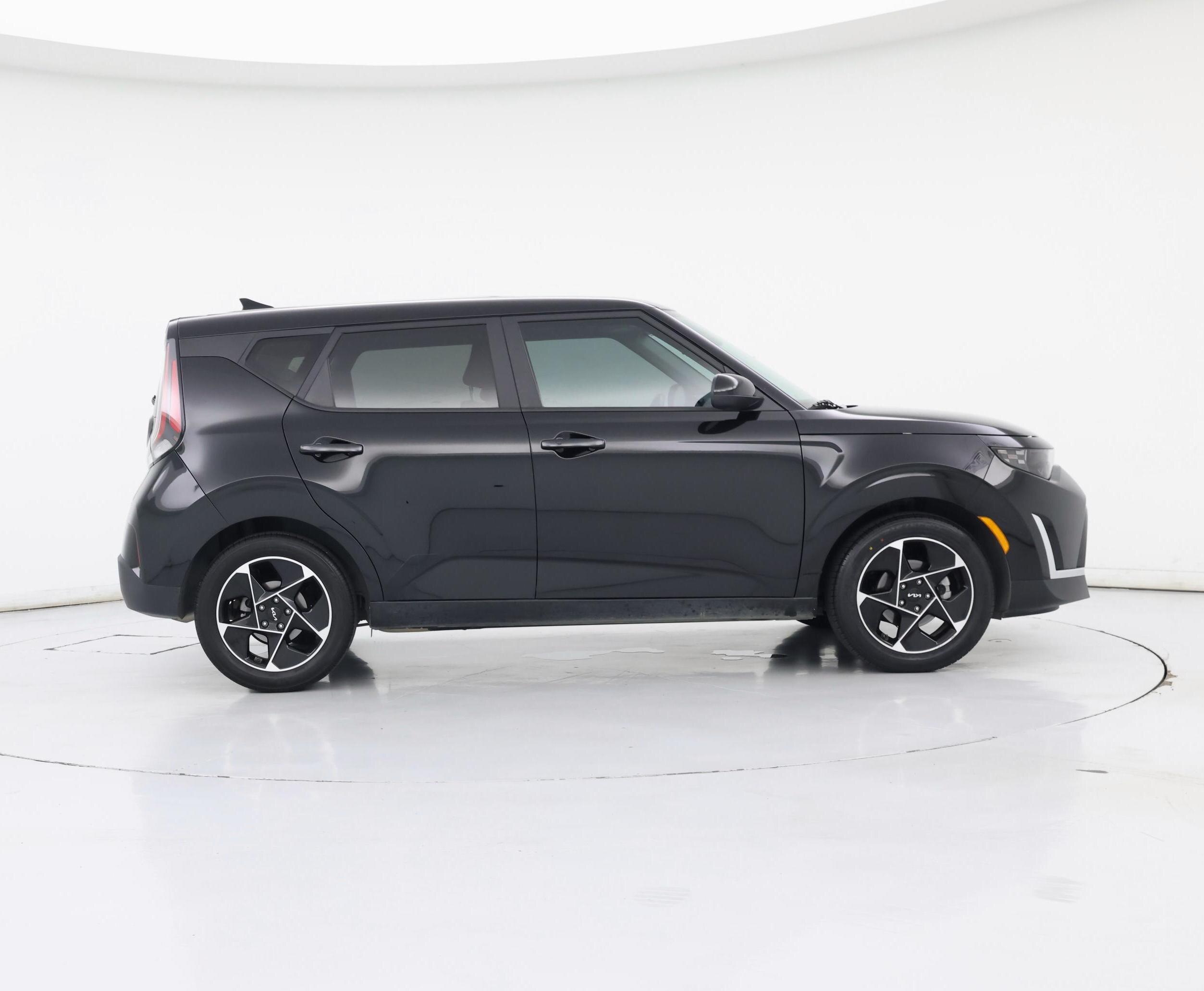Thumbnail: 2023 Kia Soul - 7