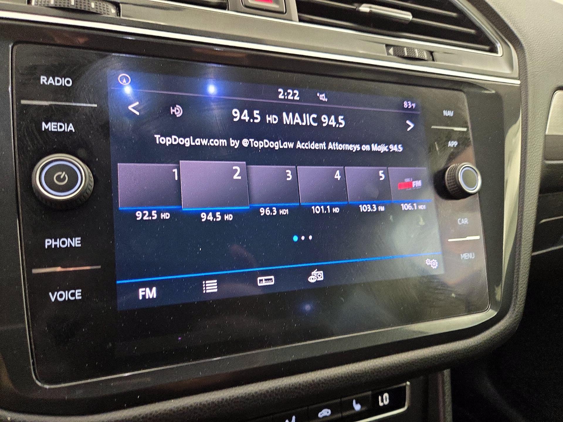 Thumbnail: 2019 Volkswagen Tiguan - 16
