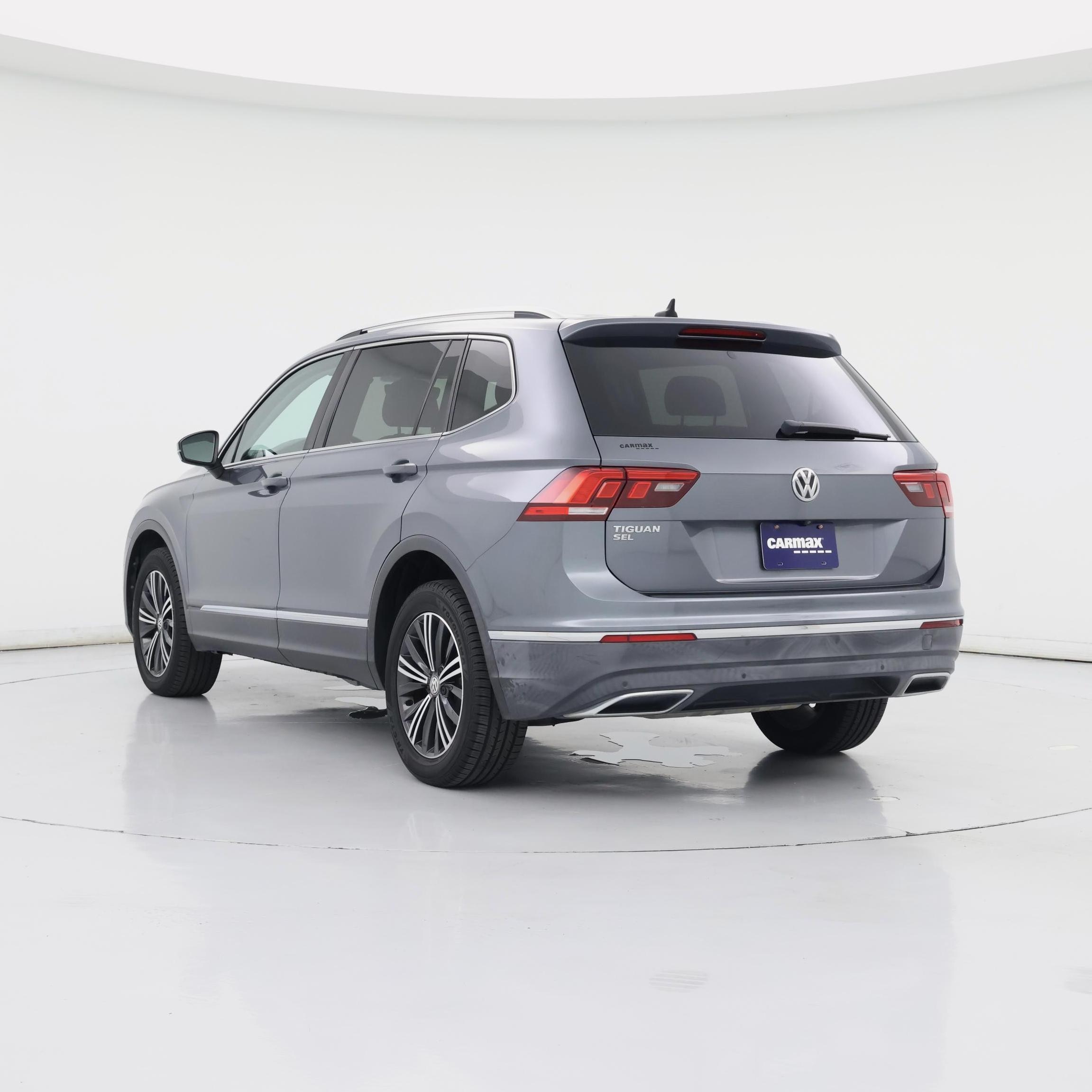 Thumbnail: 2019 Volkswagen Tiguan - 2