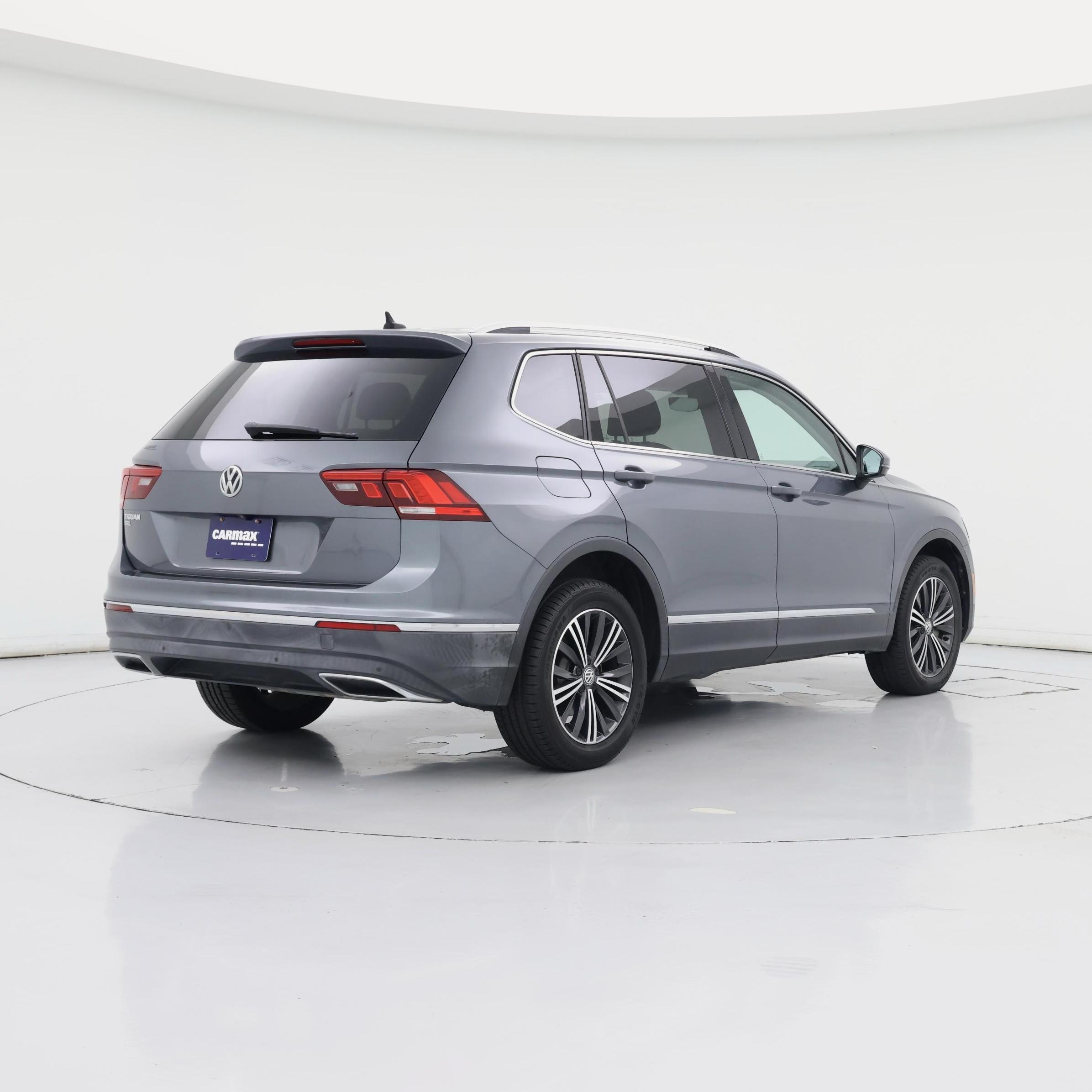 Thumbnail: 2019 Volkswagen Tiguan - 8