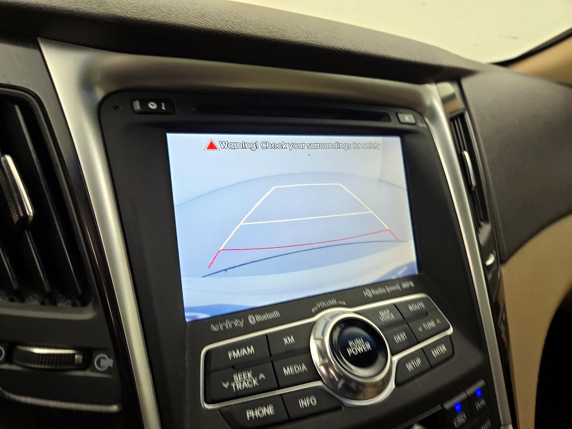Thumbnail: 2013 Hyundai Sonata - 15