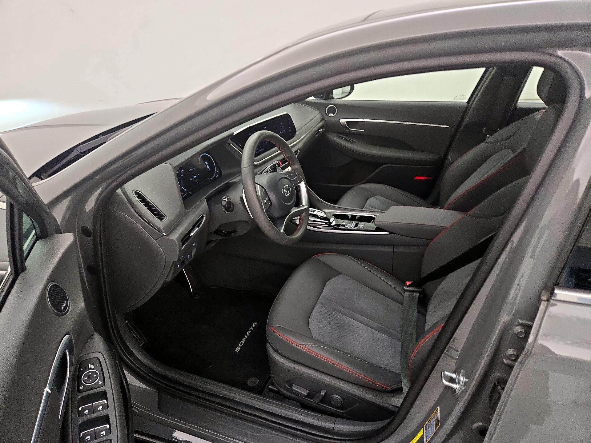 Thumbnail: 2022 Hyundai Sonata - 11