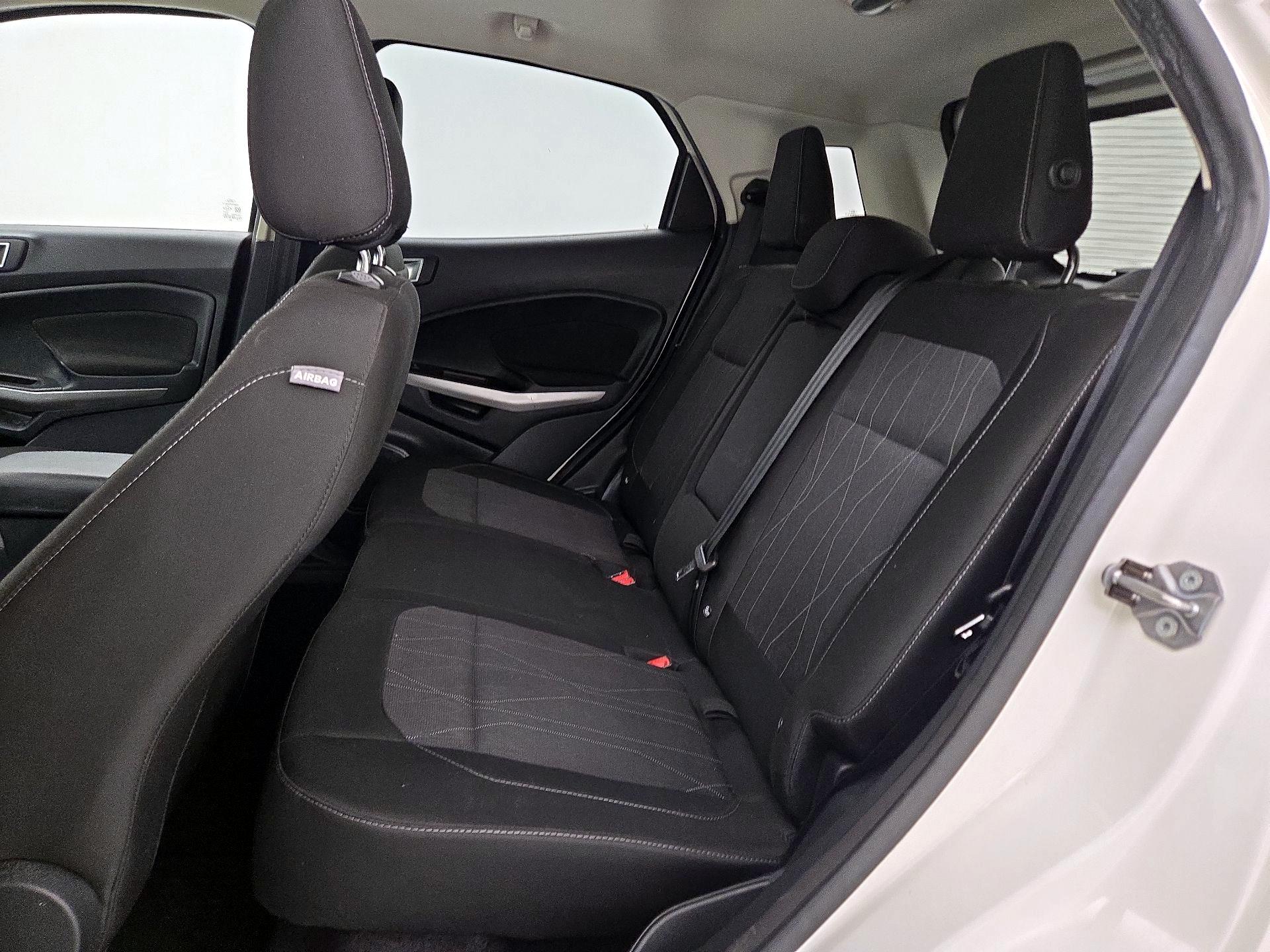 Thumbnail: 2018 Ford EcoSport - 20