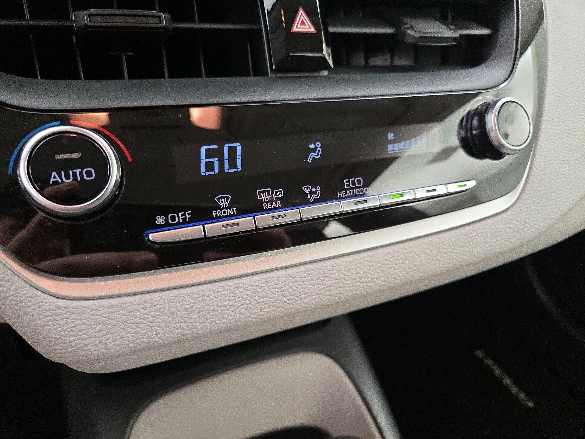 Thumbnail: 2020 Toyota Corolla - 16