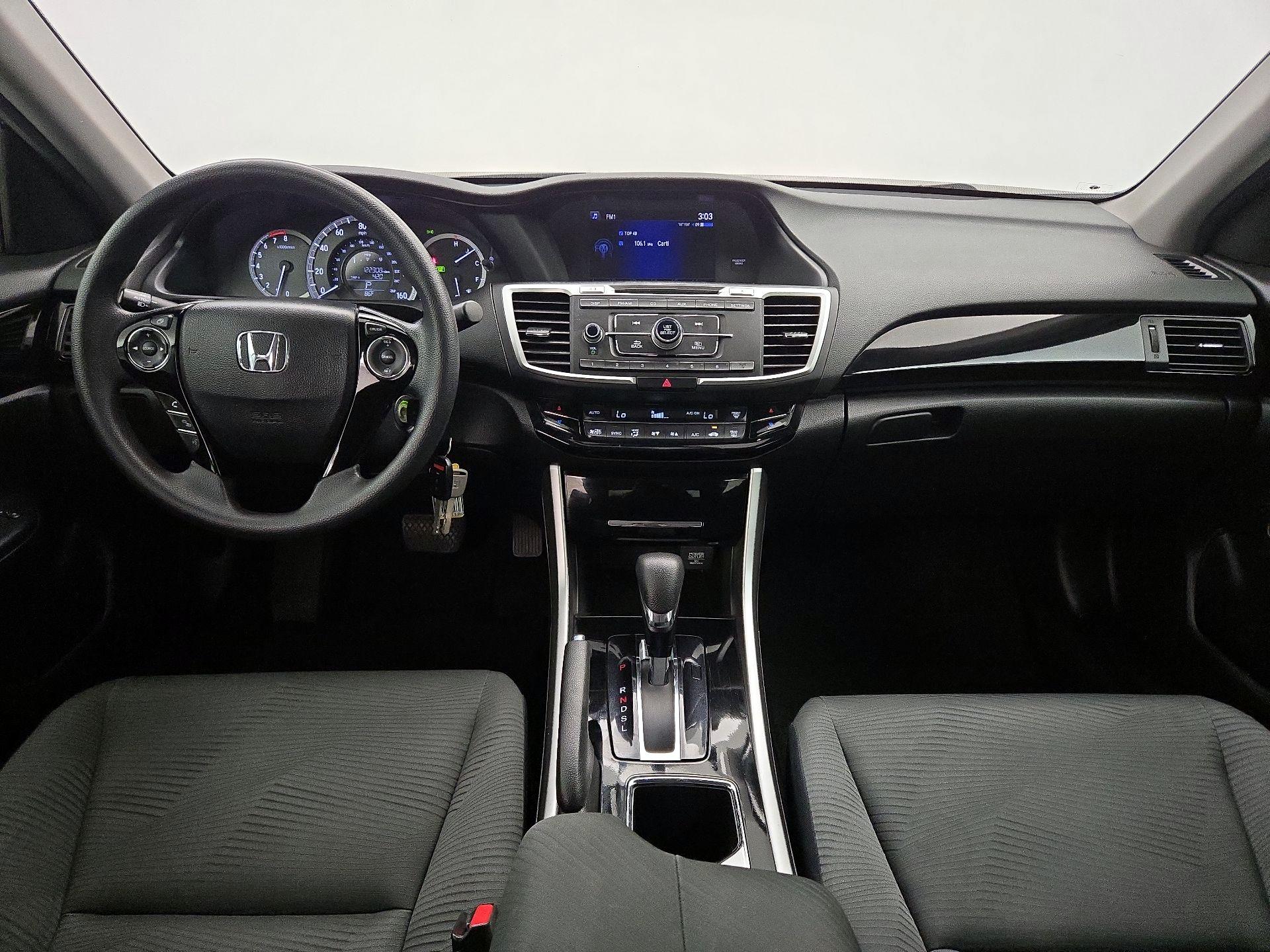 Thumbnail: 2017 Honda Accord - 9