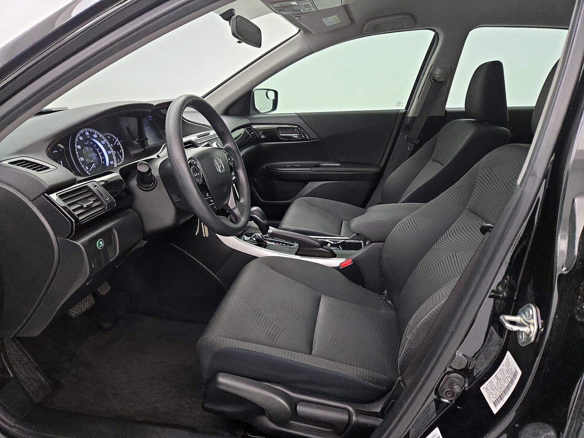 Thumbnail: 2017 Honda Accord - 11