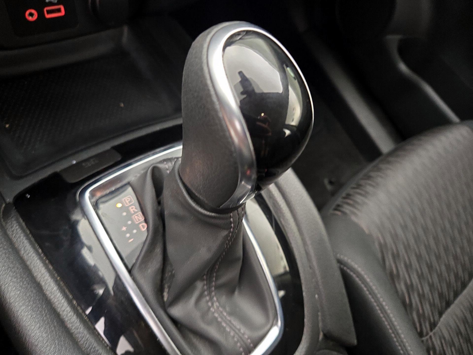 Thumbnail: 2019 Nissan Rogue - 17