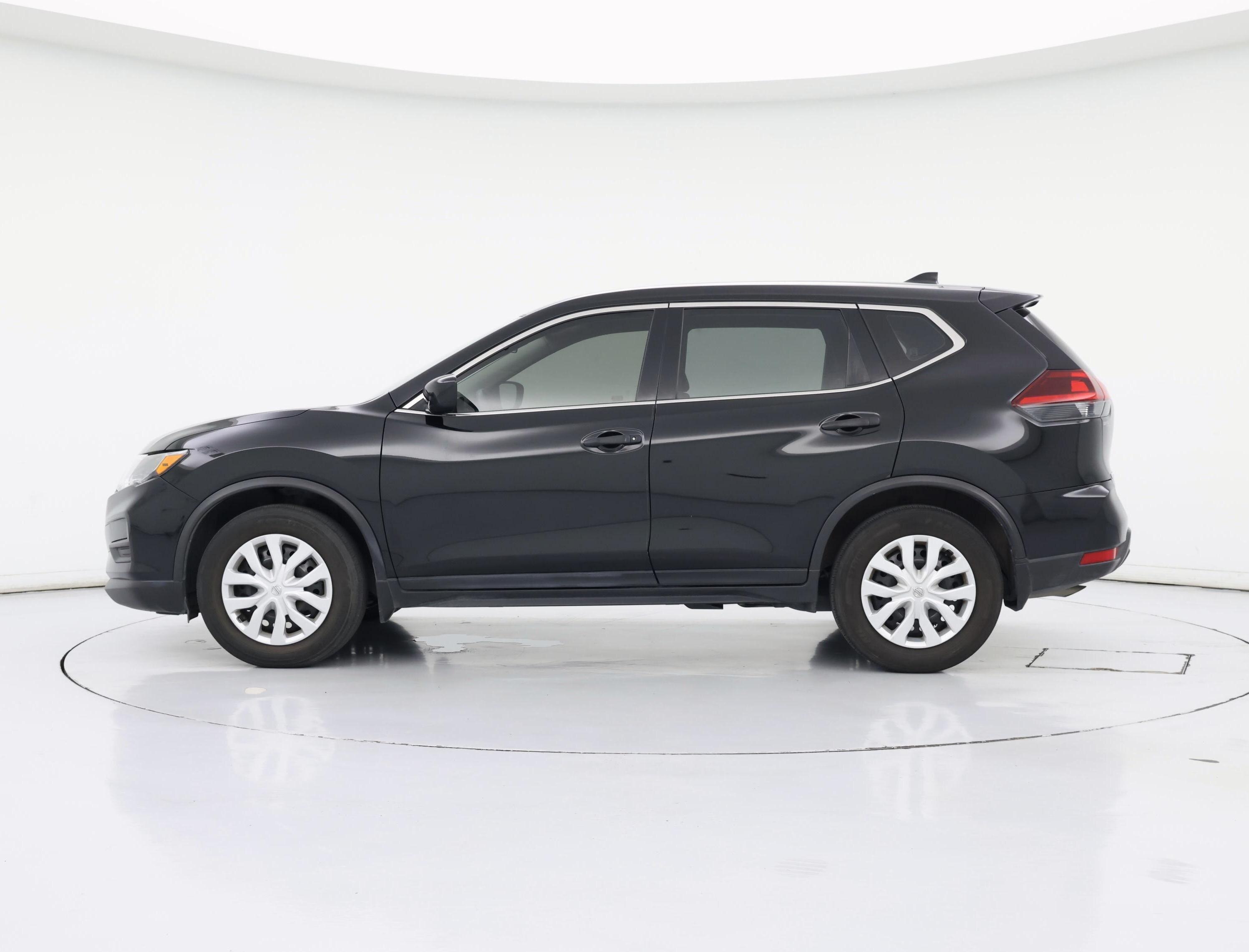 Thumbnail: 2019 Nissan Rogue - 3