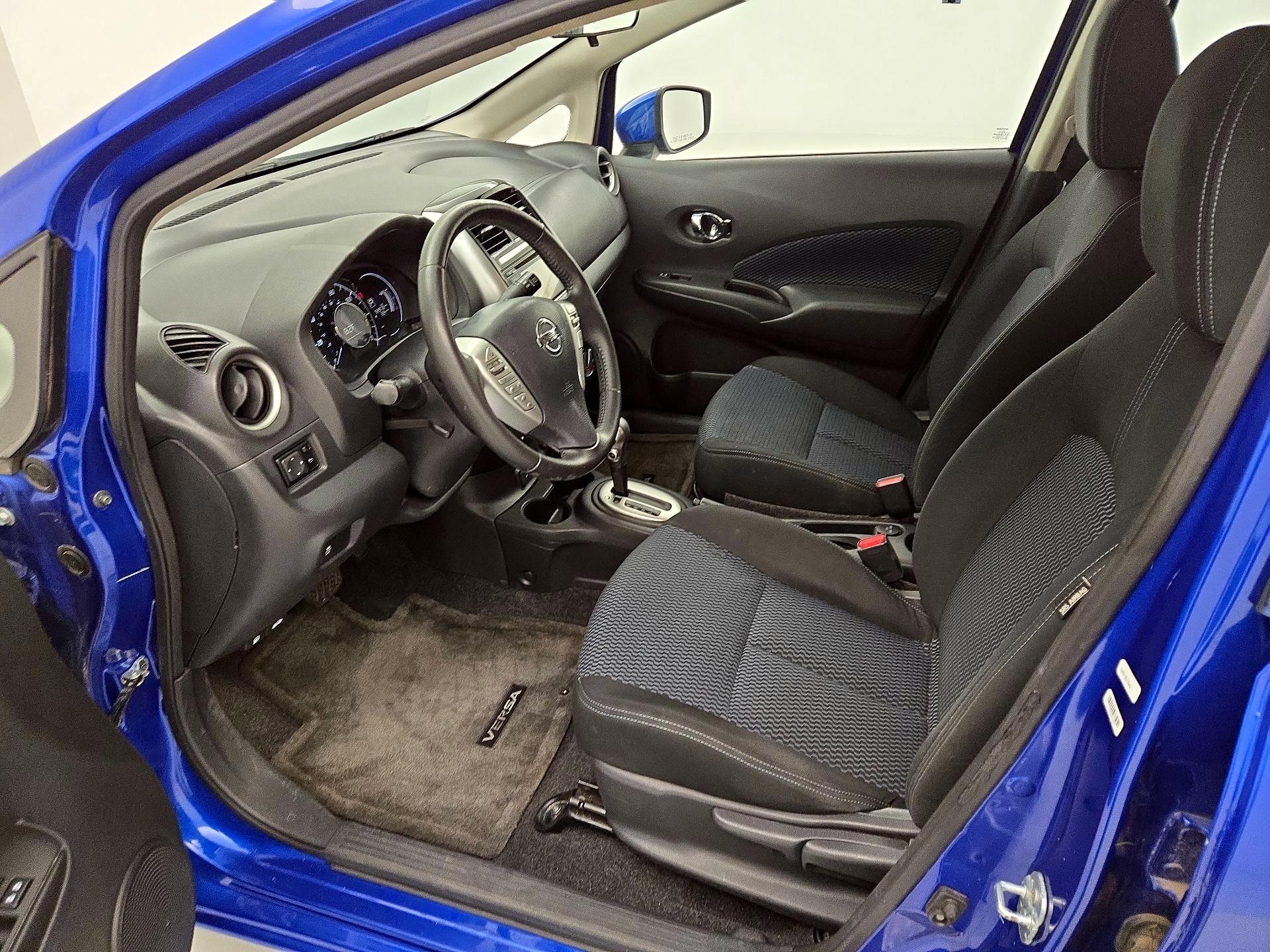 Thumbnail: 2017 Nissan Versa Note - 11