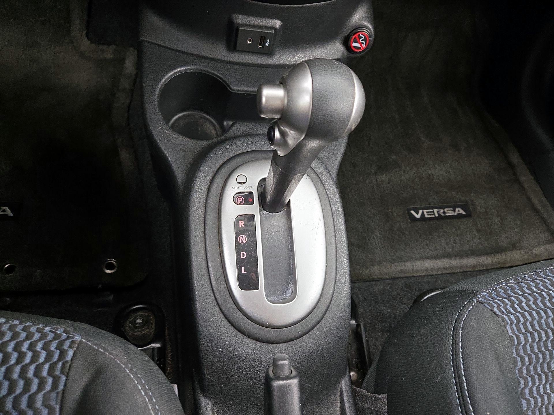 Thumbnail: 2017 Nissan Versa Note - 17