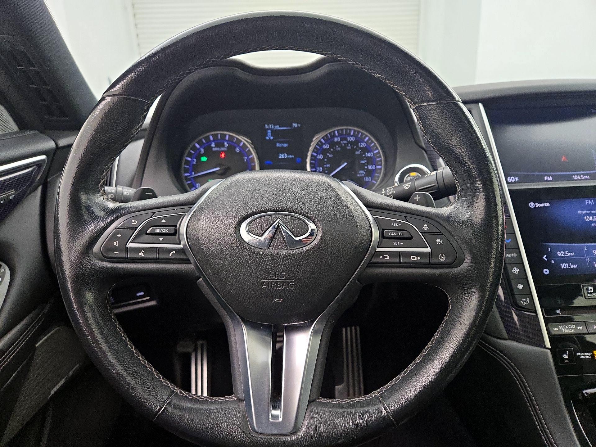 Thumbnail: 2017 INFINITI Q60 - 10