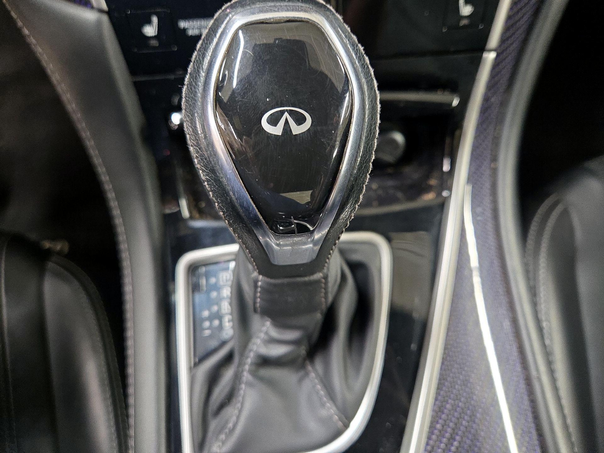 Thumbnail: 2017 INFINITI Q60 - 18