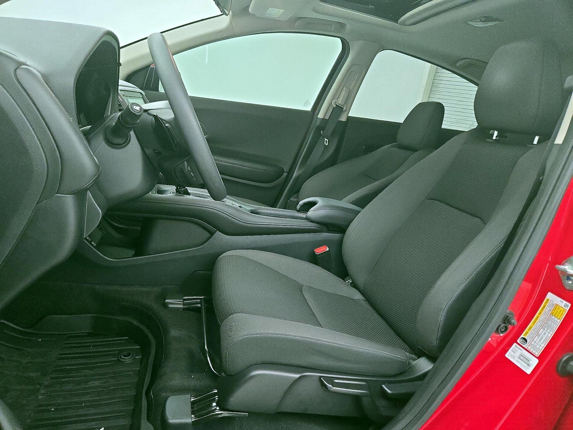 Thumbnail: 2019 Honda HR-V - 11