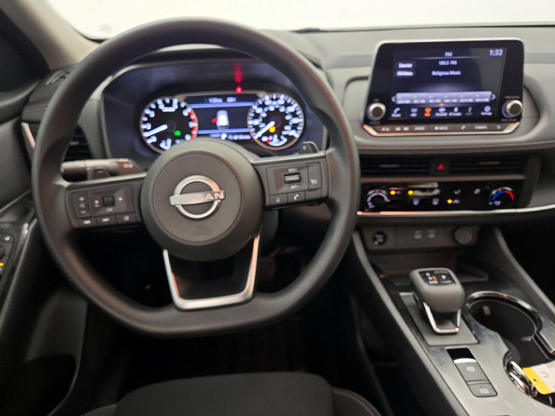 Thumbnail: 2024 Nissan Rogue - 10
