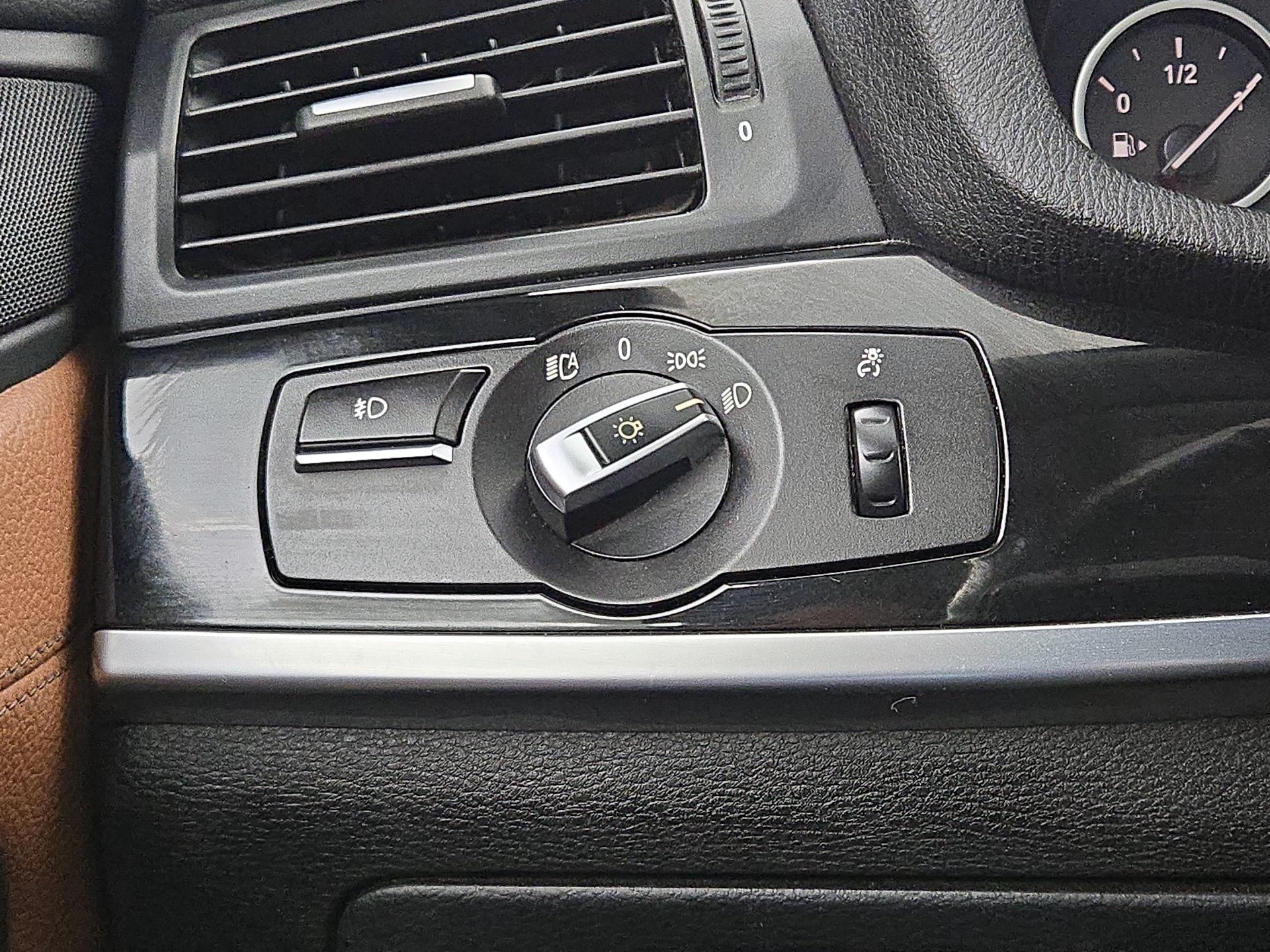 Thumbnail: 2015 BMW X3 - 13