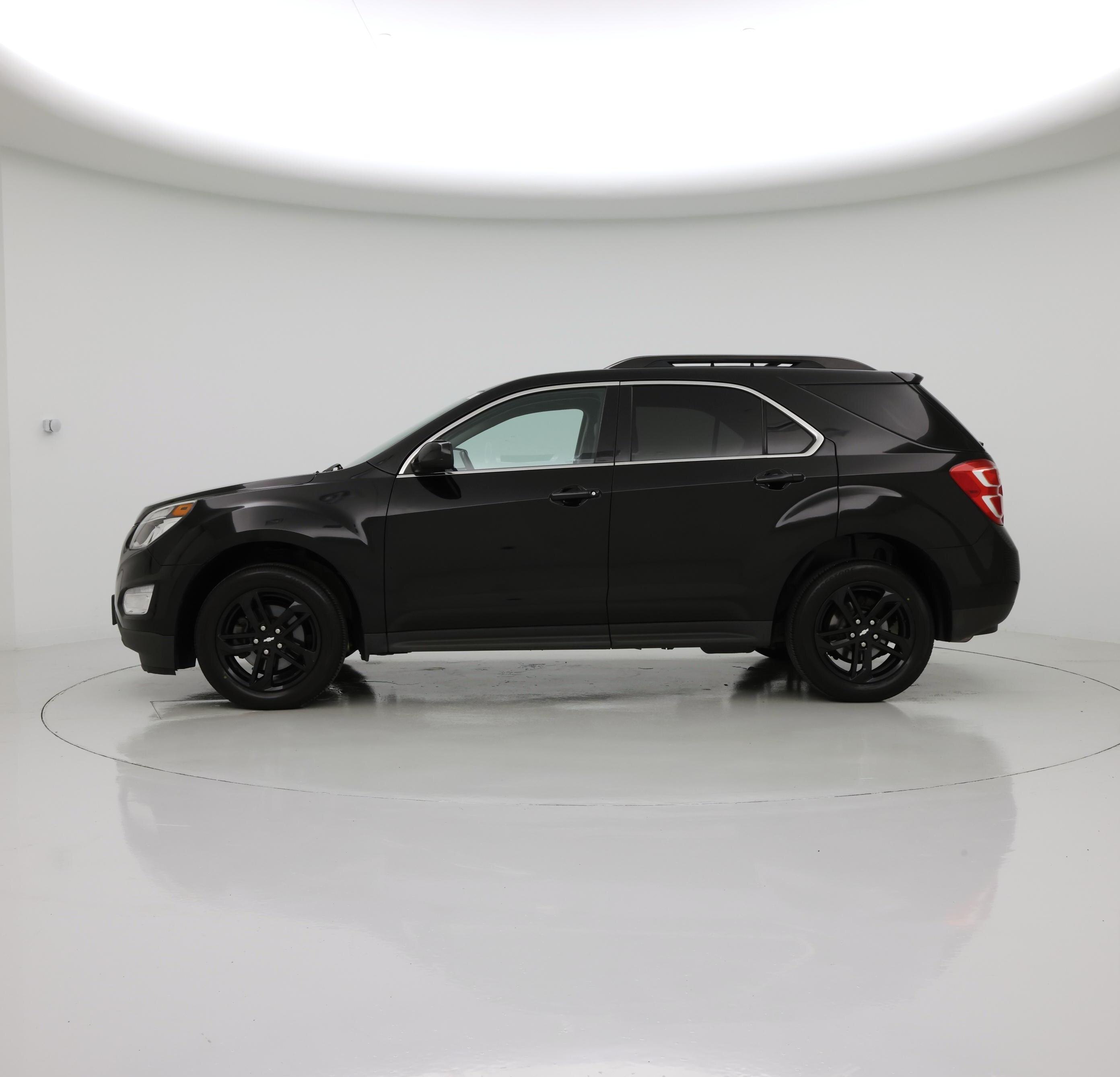 Thumbnail: 2017 Chevrolet Equinox - 3
