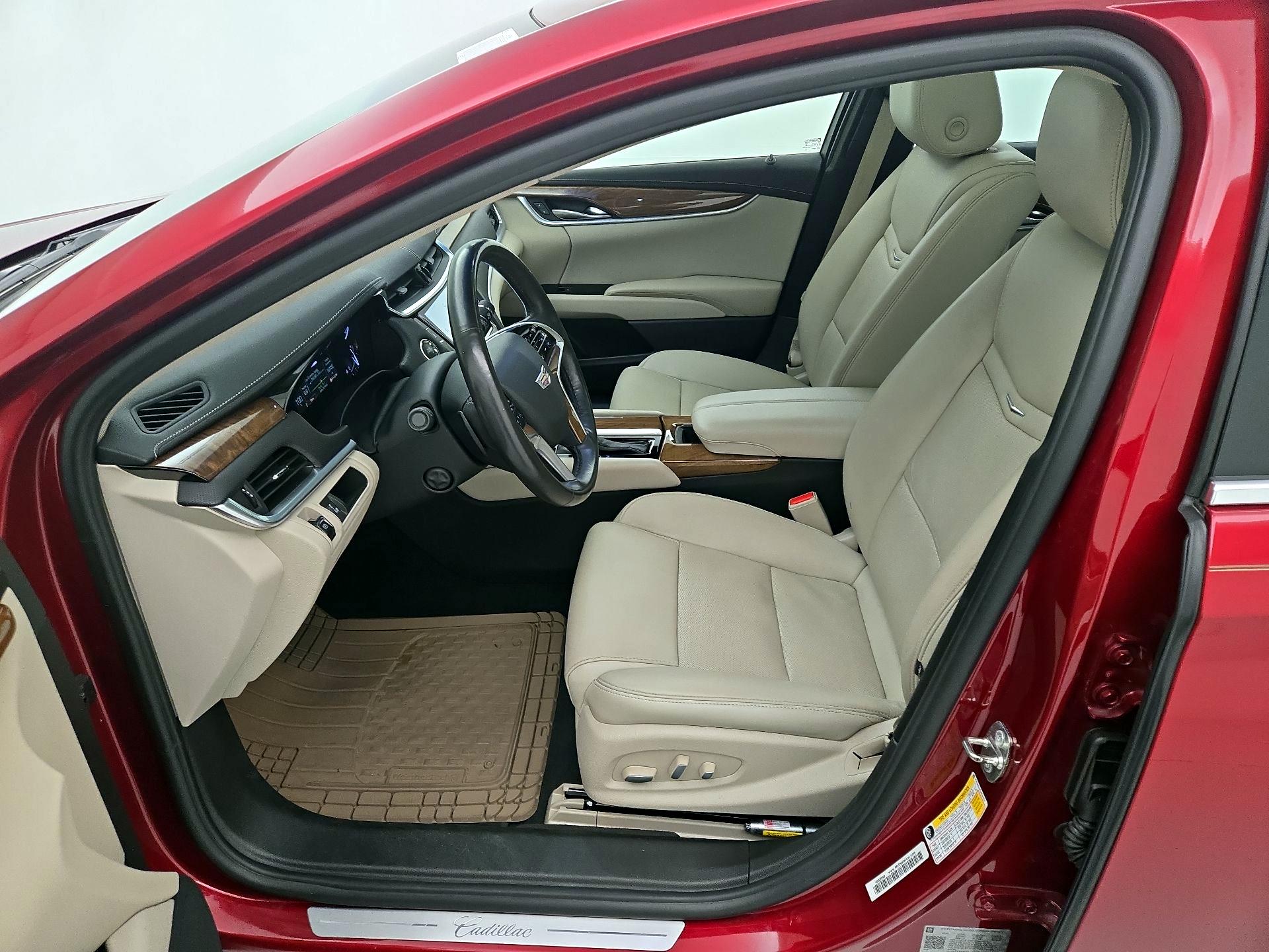Thumbnail: 2018 Cadillac XTS - 11