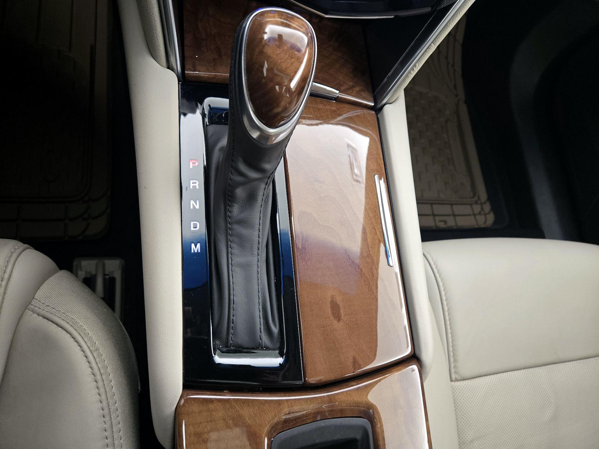 Thumbnail: 2018 Cadillac XTS - 18