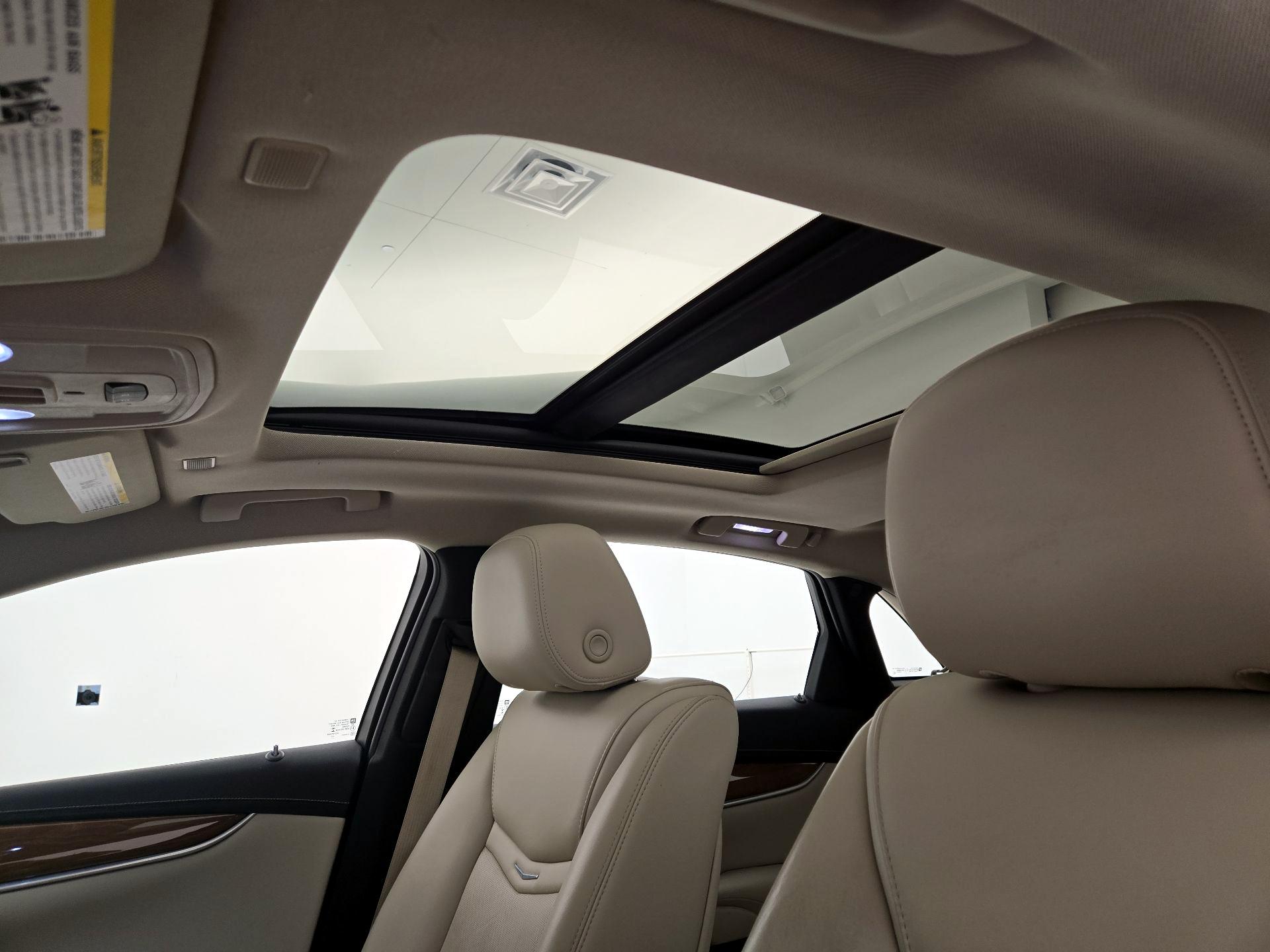 Thumbnail: 2018 Cadillac XTS - 20