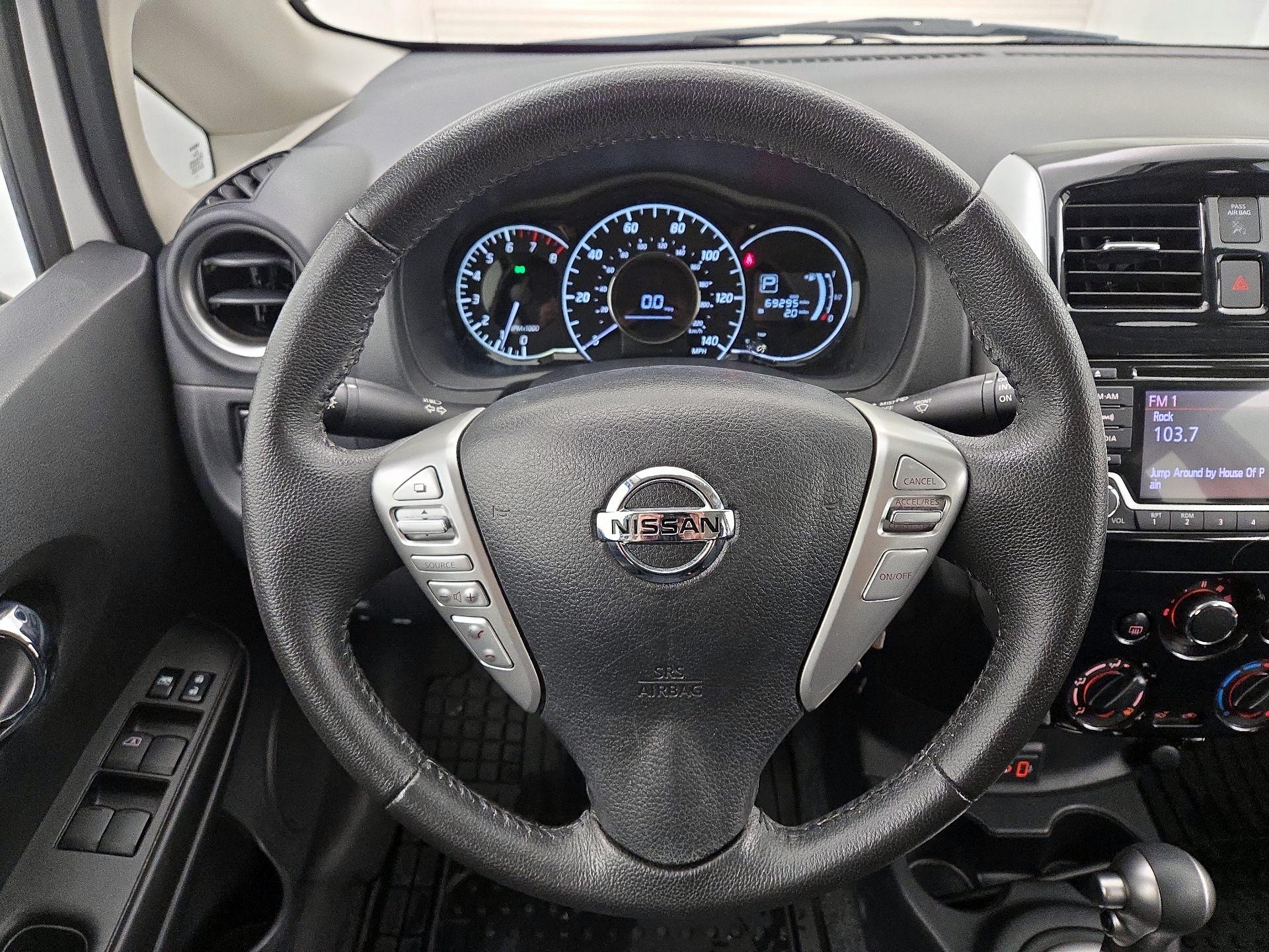 Thumbnail: 2018 Nissan Versa Note - 10