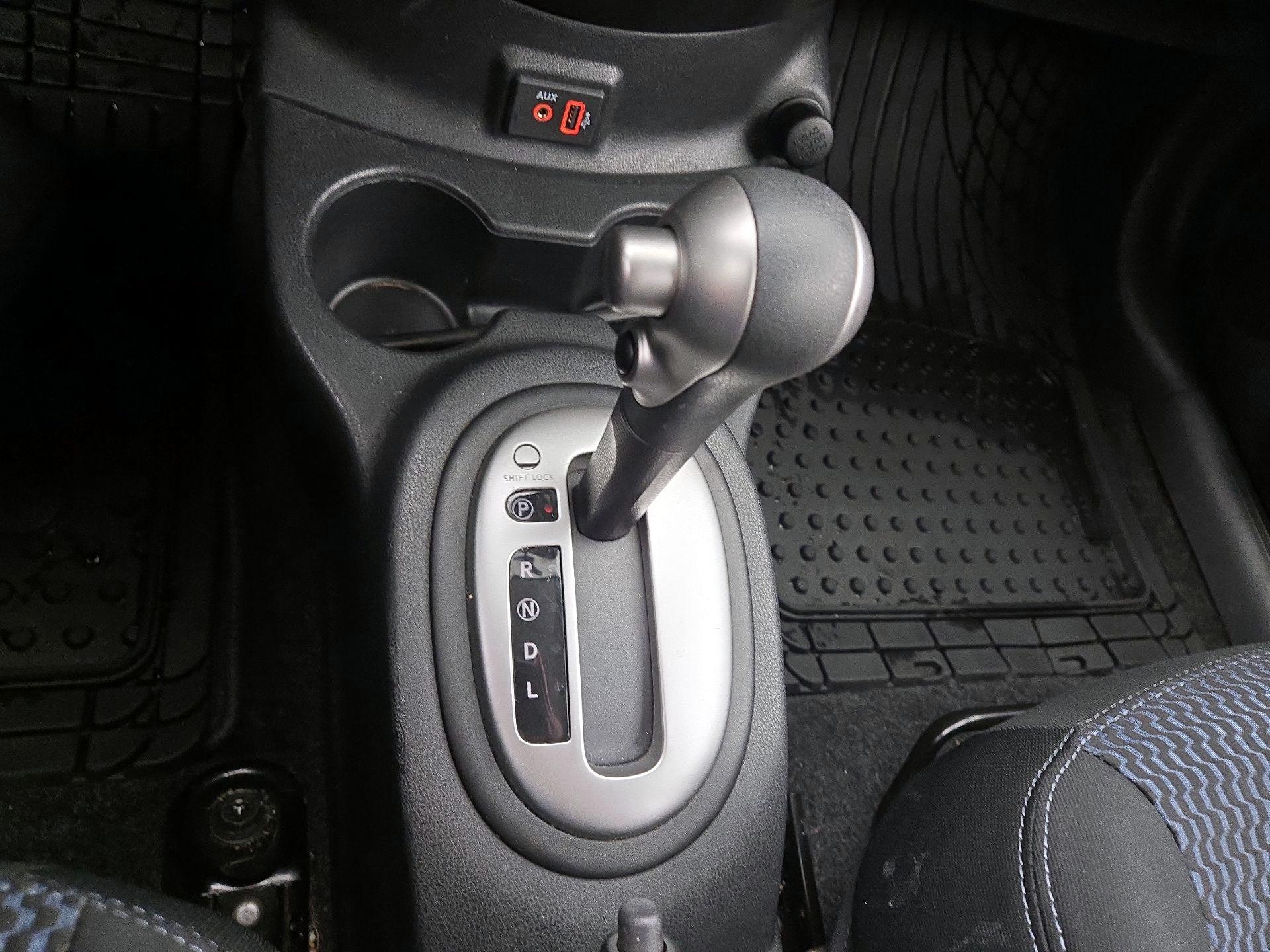 Thumbnail: 2018 Nissan Versa Note - 17
