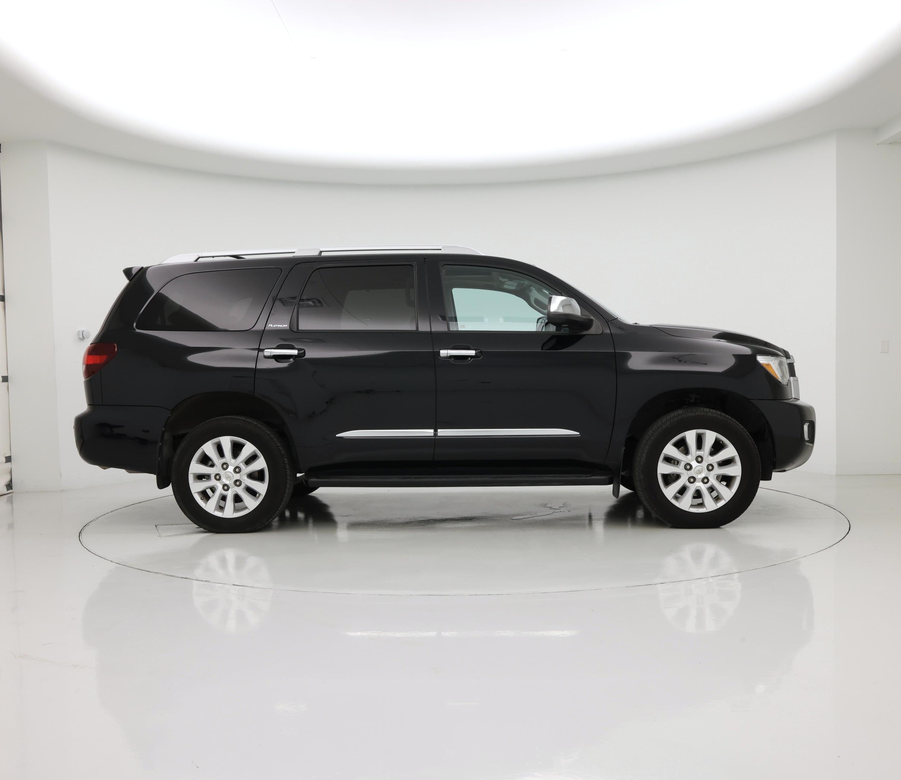 Thumbnail: 2020 Toyota Sequoia - 7