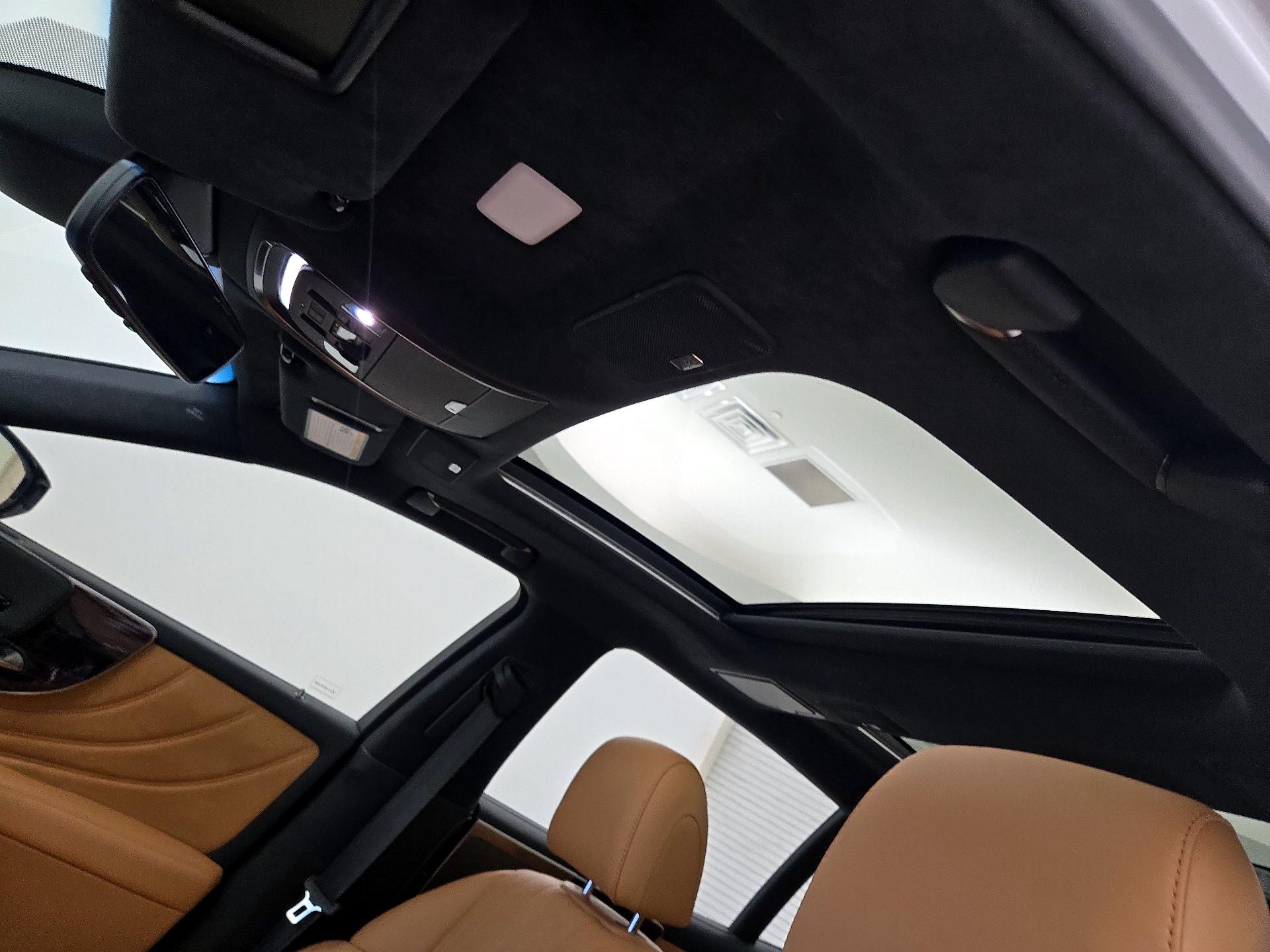 Thumbnail: 2023 Lexus LS - 19