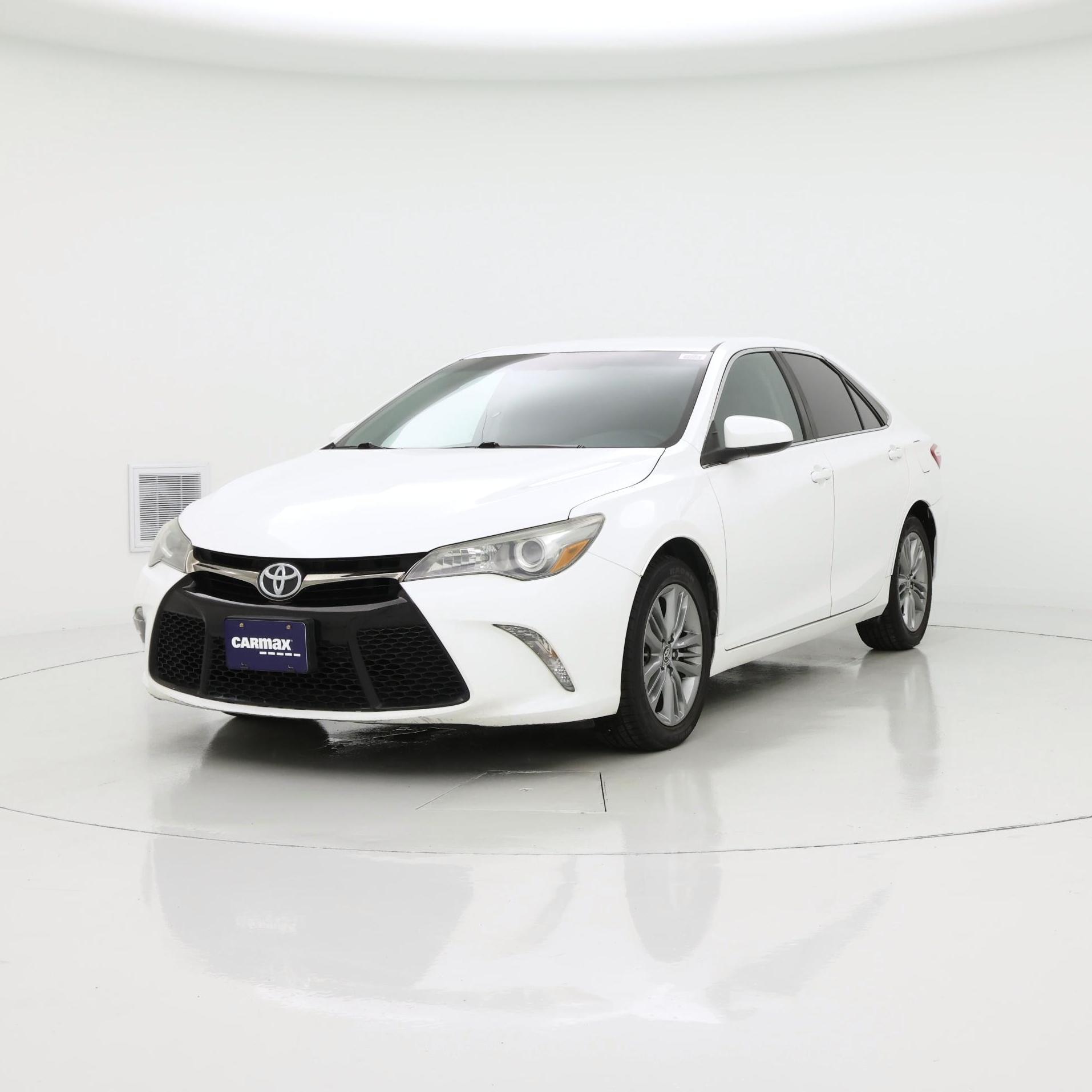 Thumbnail: 2015 Toyota Camry - 4