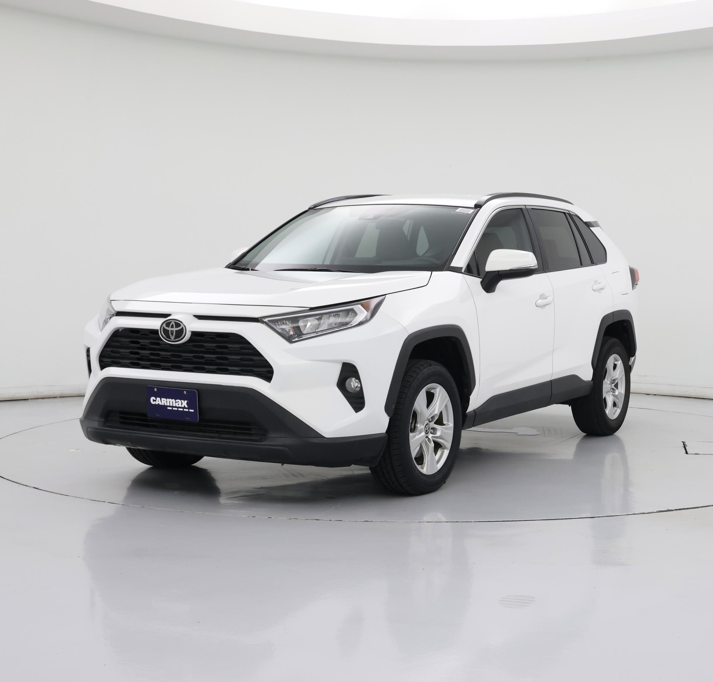 Thumbnail: 2021 Toyota RAV4 - 4