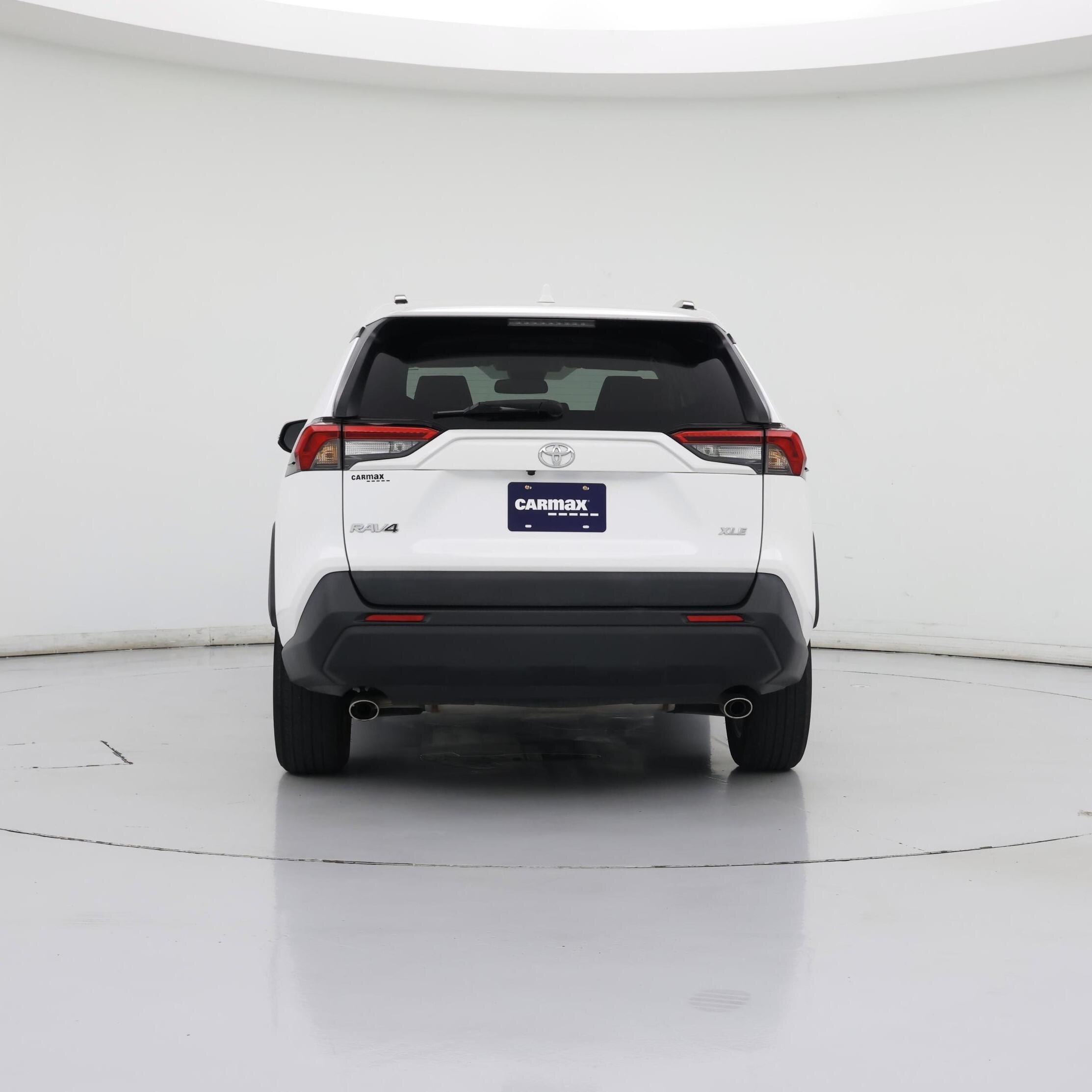 Thumbnail: 2021 Toyota RAV4 - 6