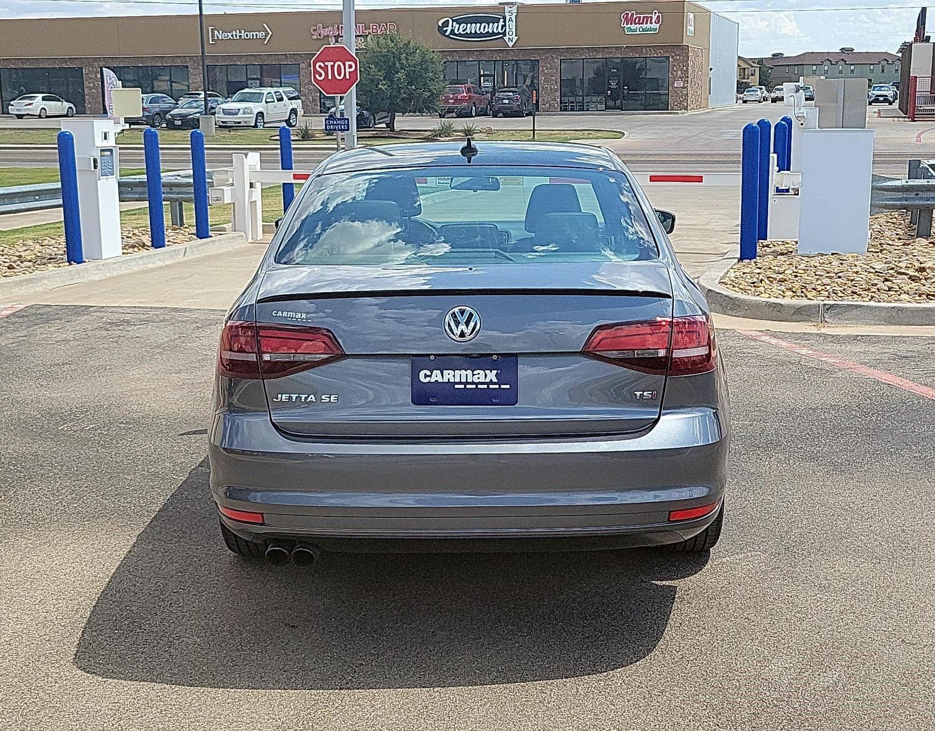 Thumbnail: 2018 Volkswagen Jetta - 6