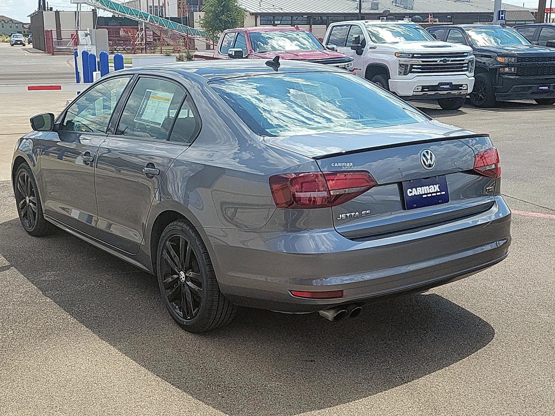 Thumbnail: 2018 Volkswagen Jetta - 7