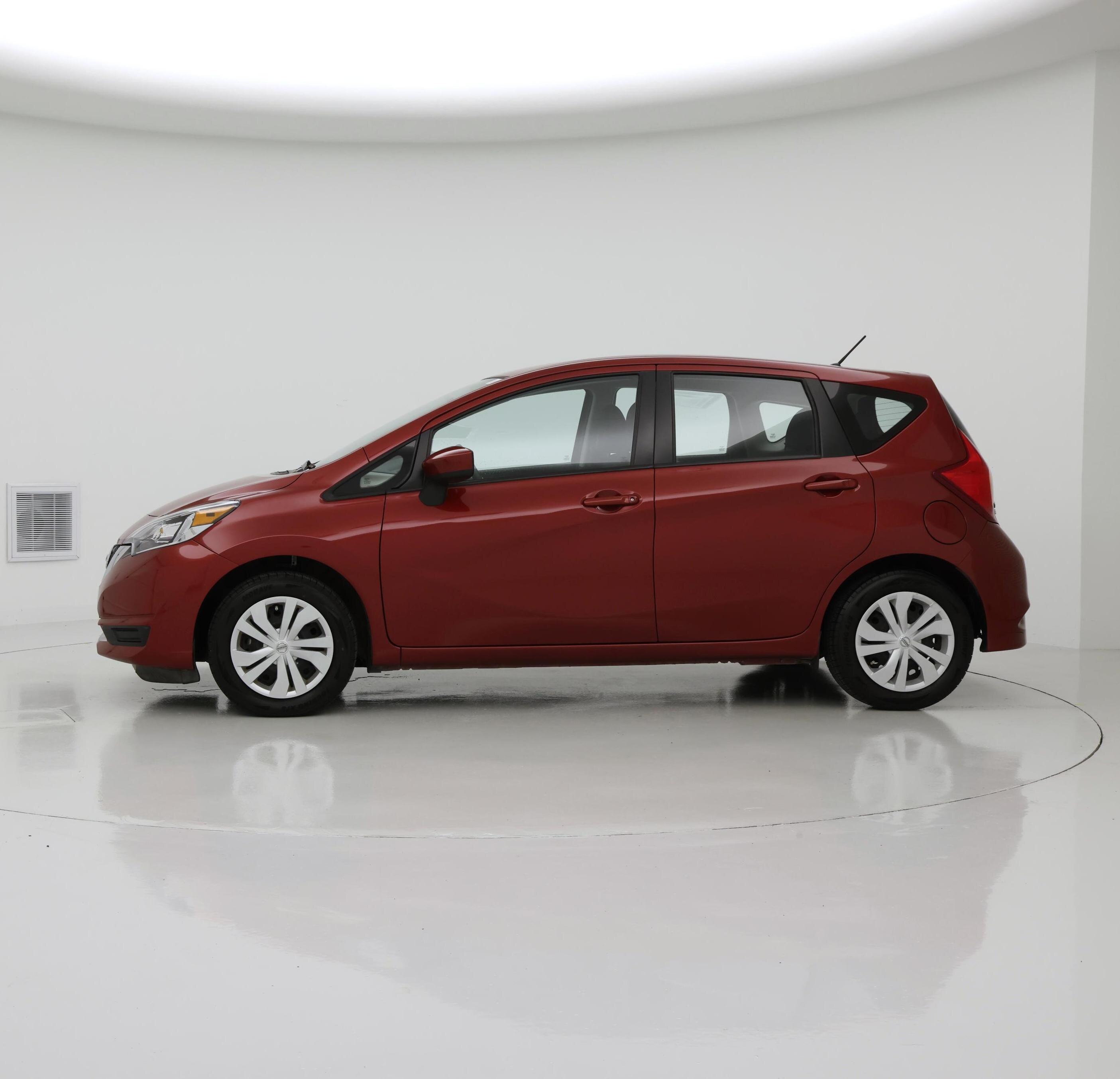 Thumbnail: 2017 Nissan Versa Note - 3