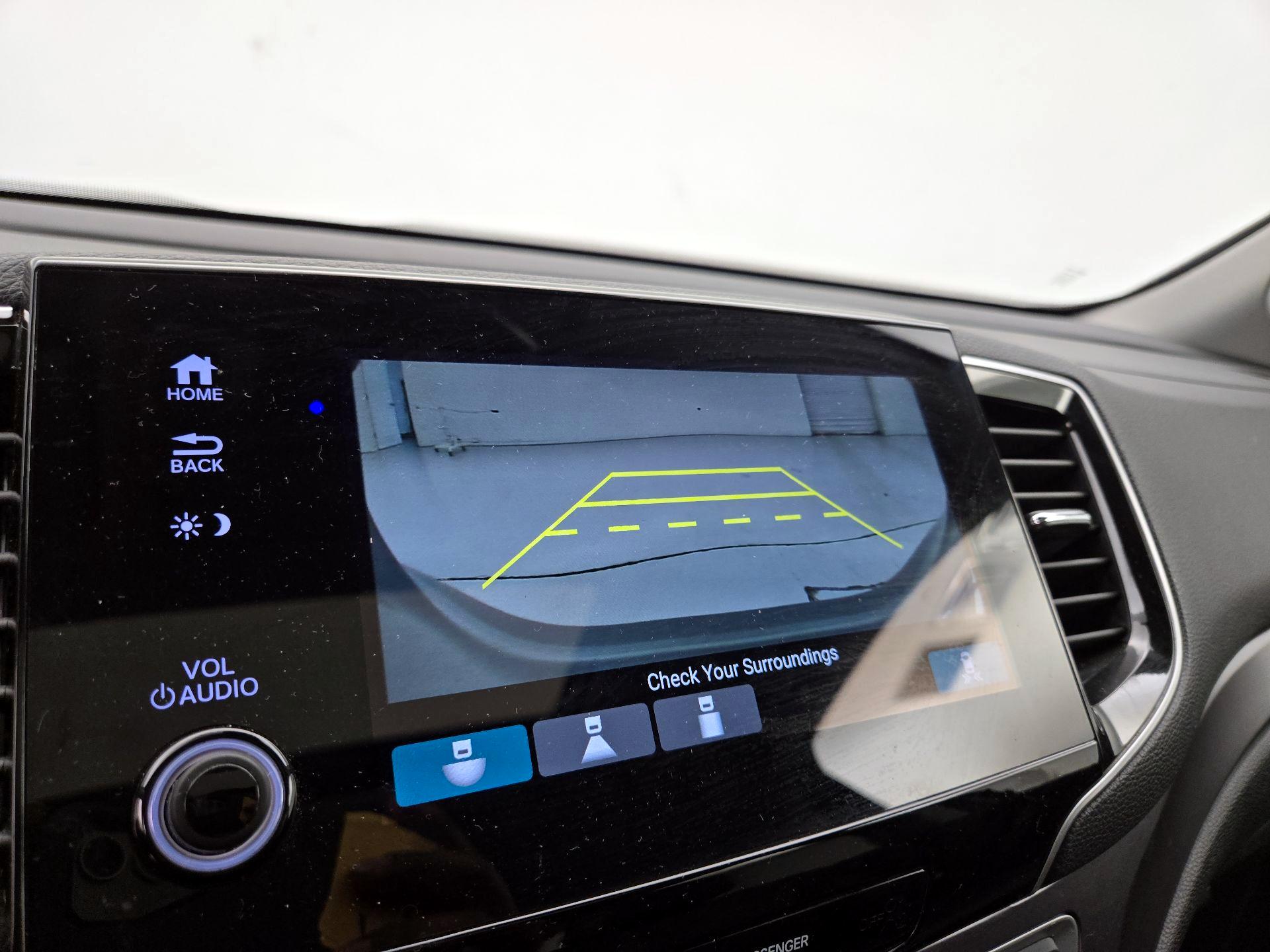 Thumbnail: 2019 Honda Pilot - 14