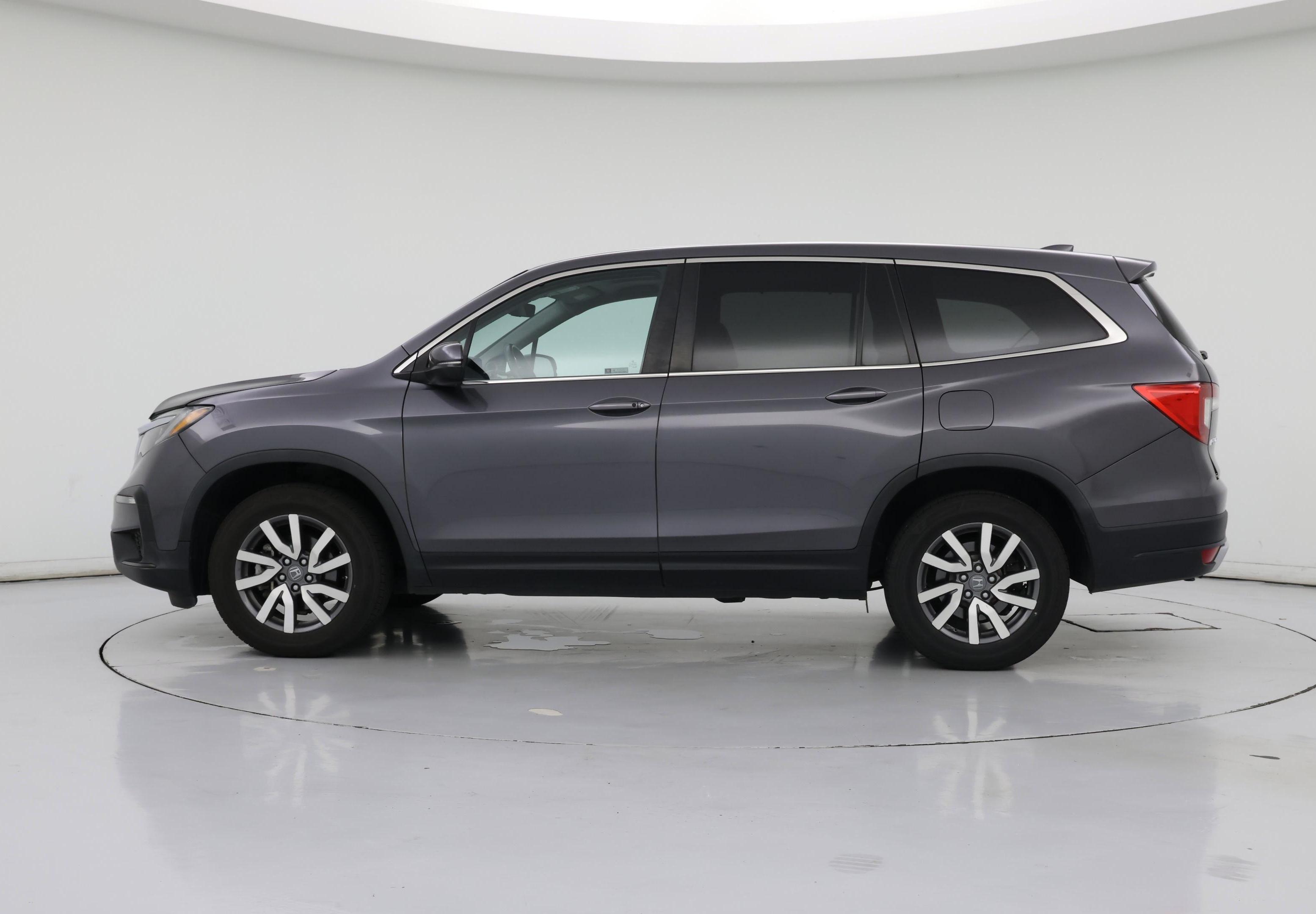 Thumbnail: 2019 Honda Pilot - 3