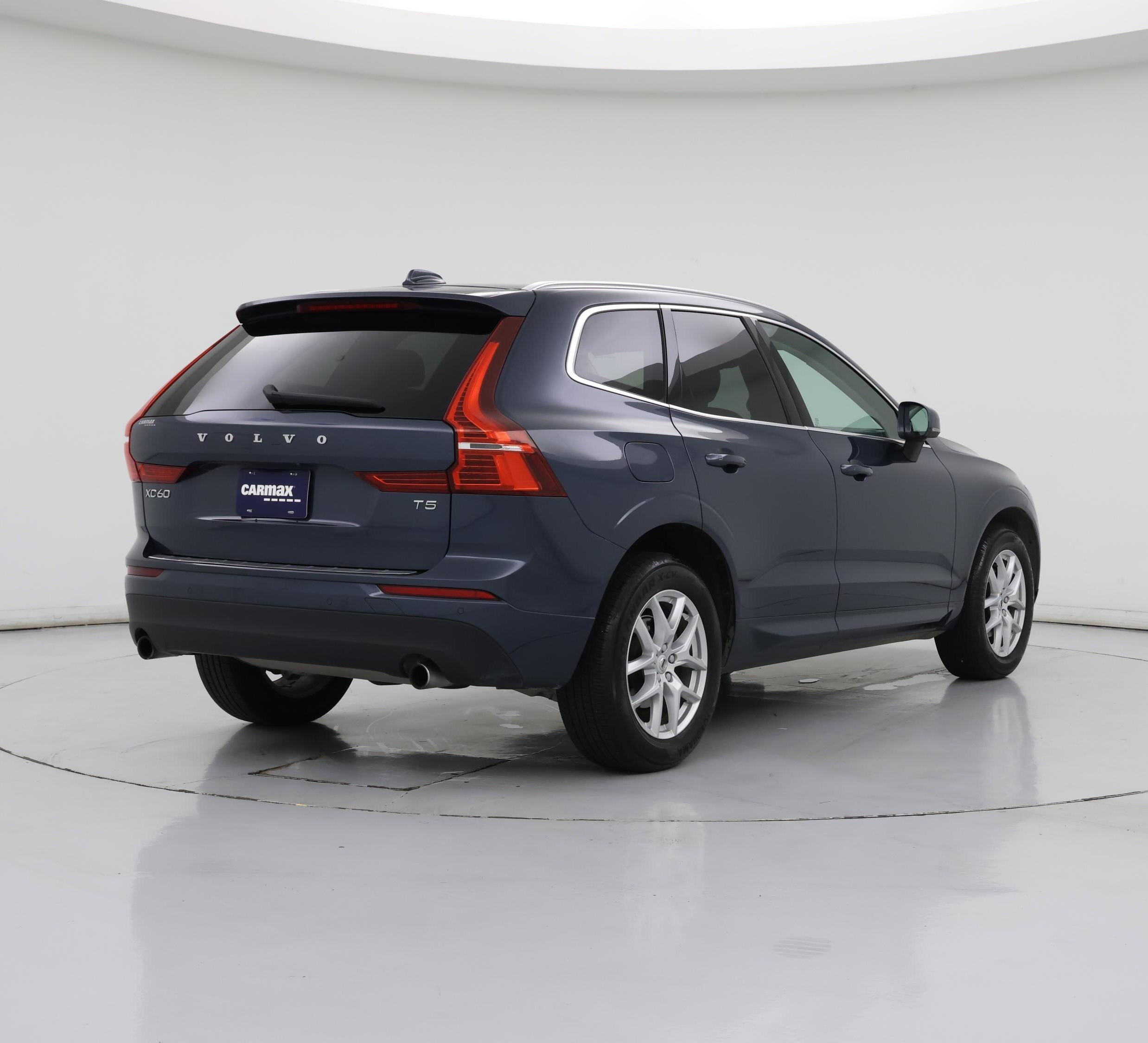 Thumbnail: 2021 Volvo XC60 - 8