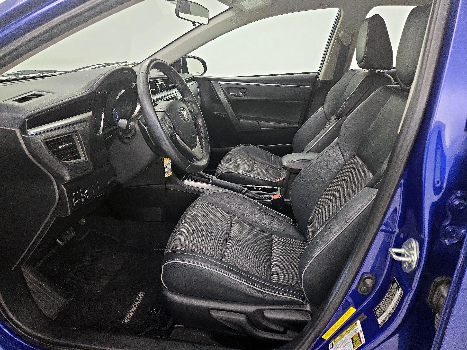 Thumbnail: 2015 Toyota Corolla - 11