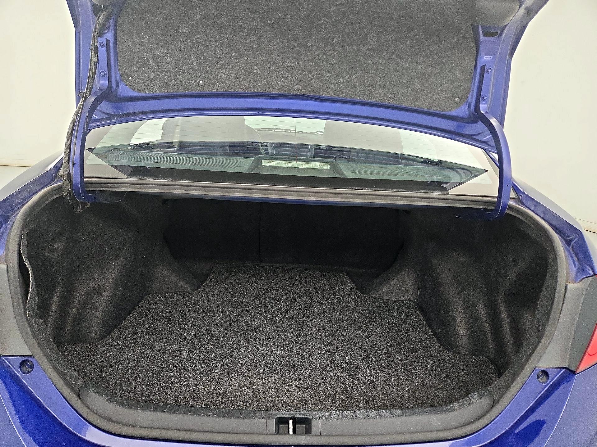 Thumbnail: 2015 Toyota Corolla - 20
