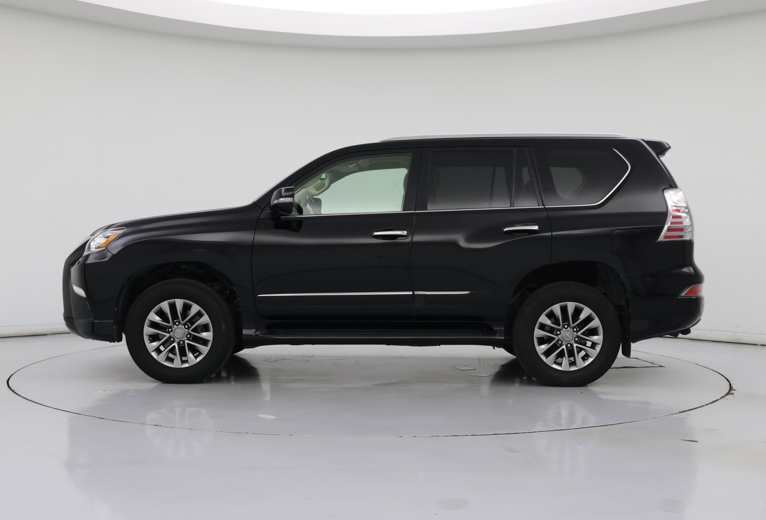 Thumbnail: 2018 Lexus GX - 3