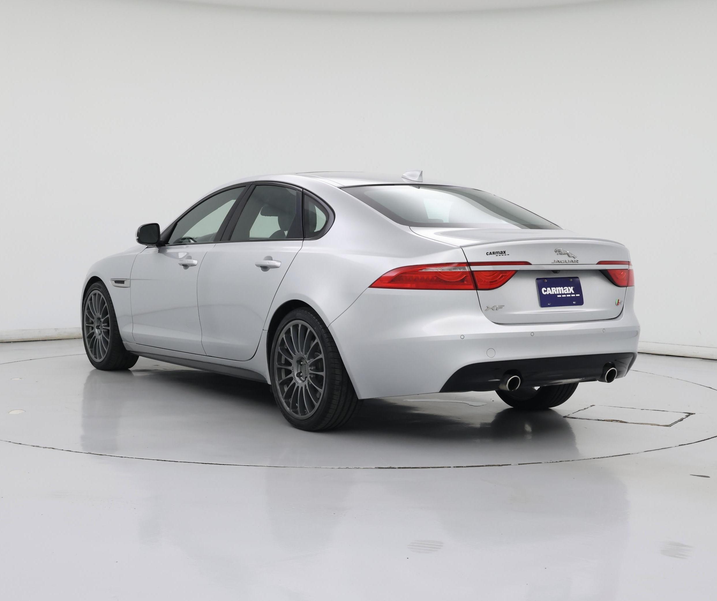 Thumbnail: 2017 Jaguar XF - 2