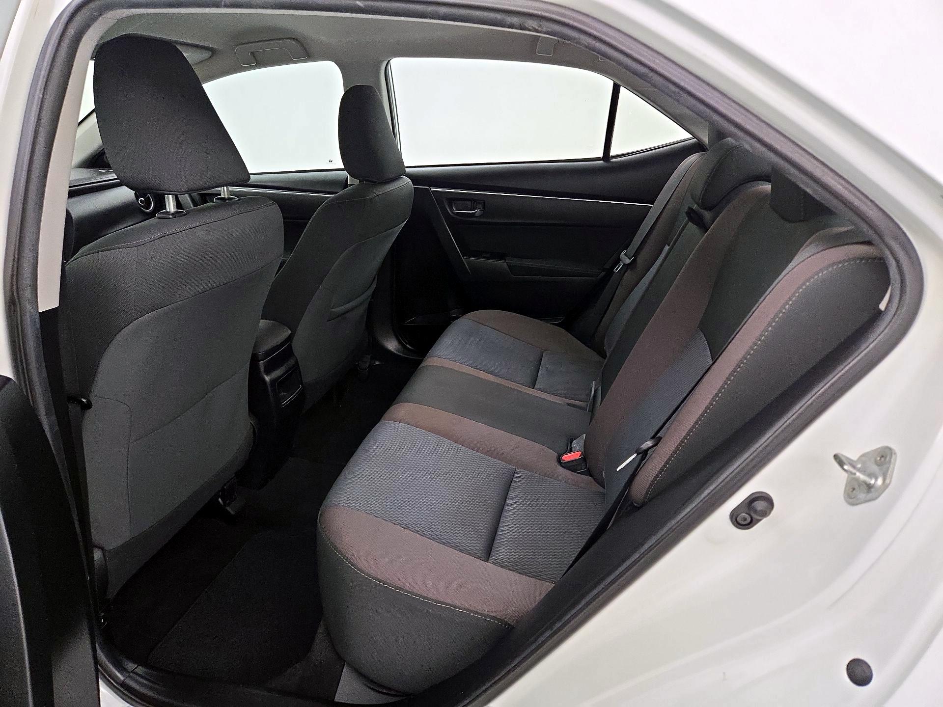 Thumbnail: 2018 Toyota Corolla - 19
