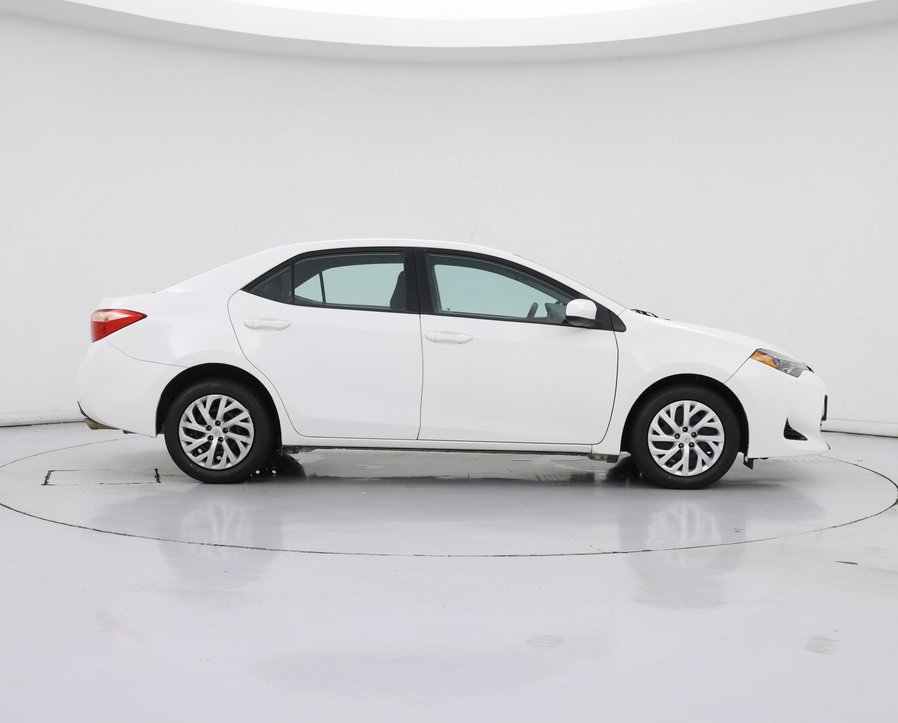 Thumbnail: 2018 Toyota Corolla - 7