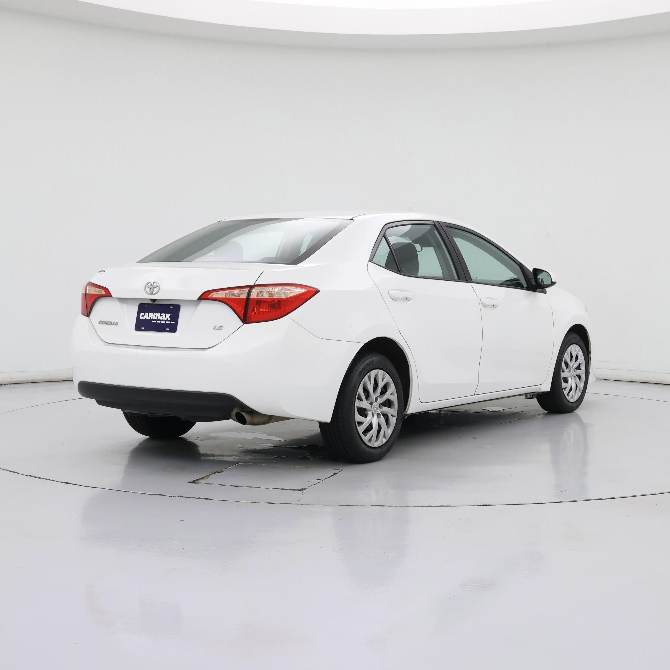 Thumbnail: 2018 Toyota Corolla - 8