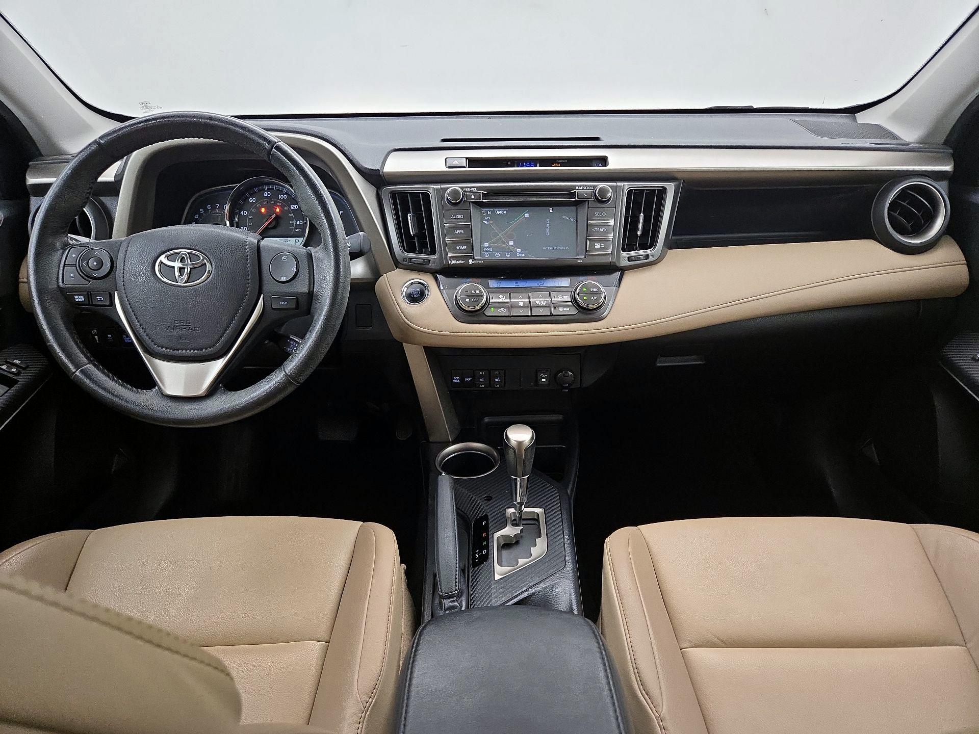 Thumbnail: 2015 Toyota RAV4 - 9