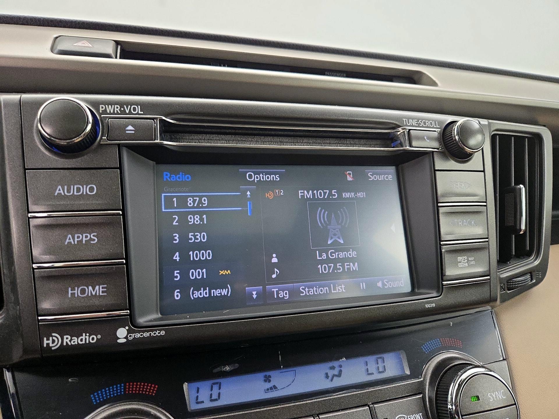 Thumbnail: 2015 Toyota RAV4 - 16