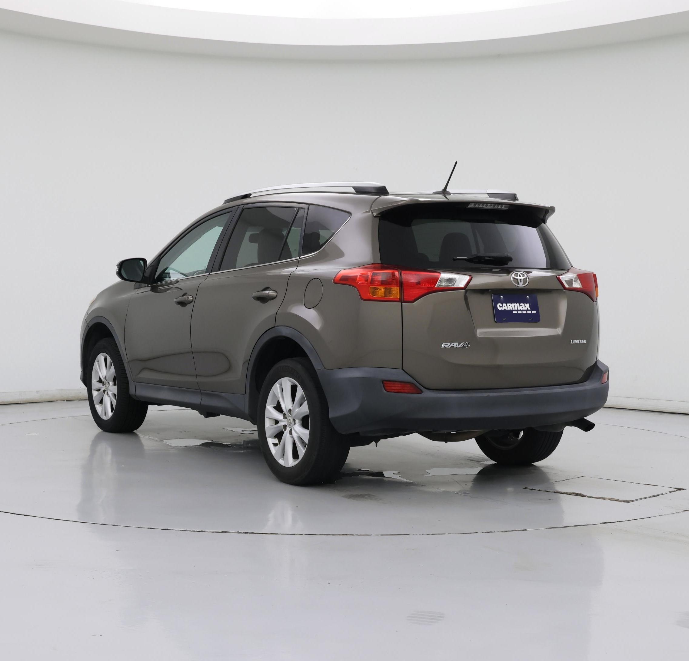 Thumbnail: 2015 Toyota RAV4 - 2