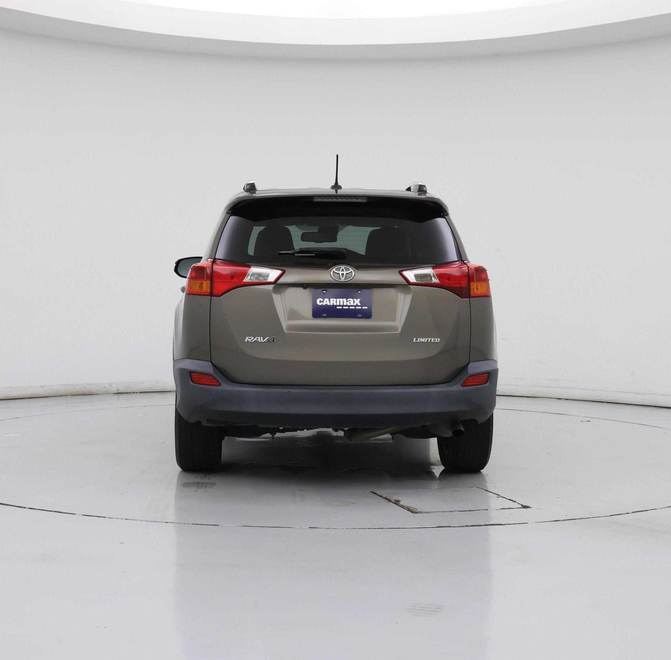 Thumbnail: 2015 Toyota RAV4 - 6